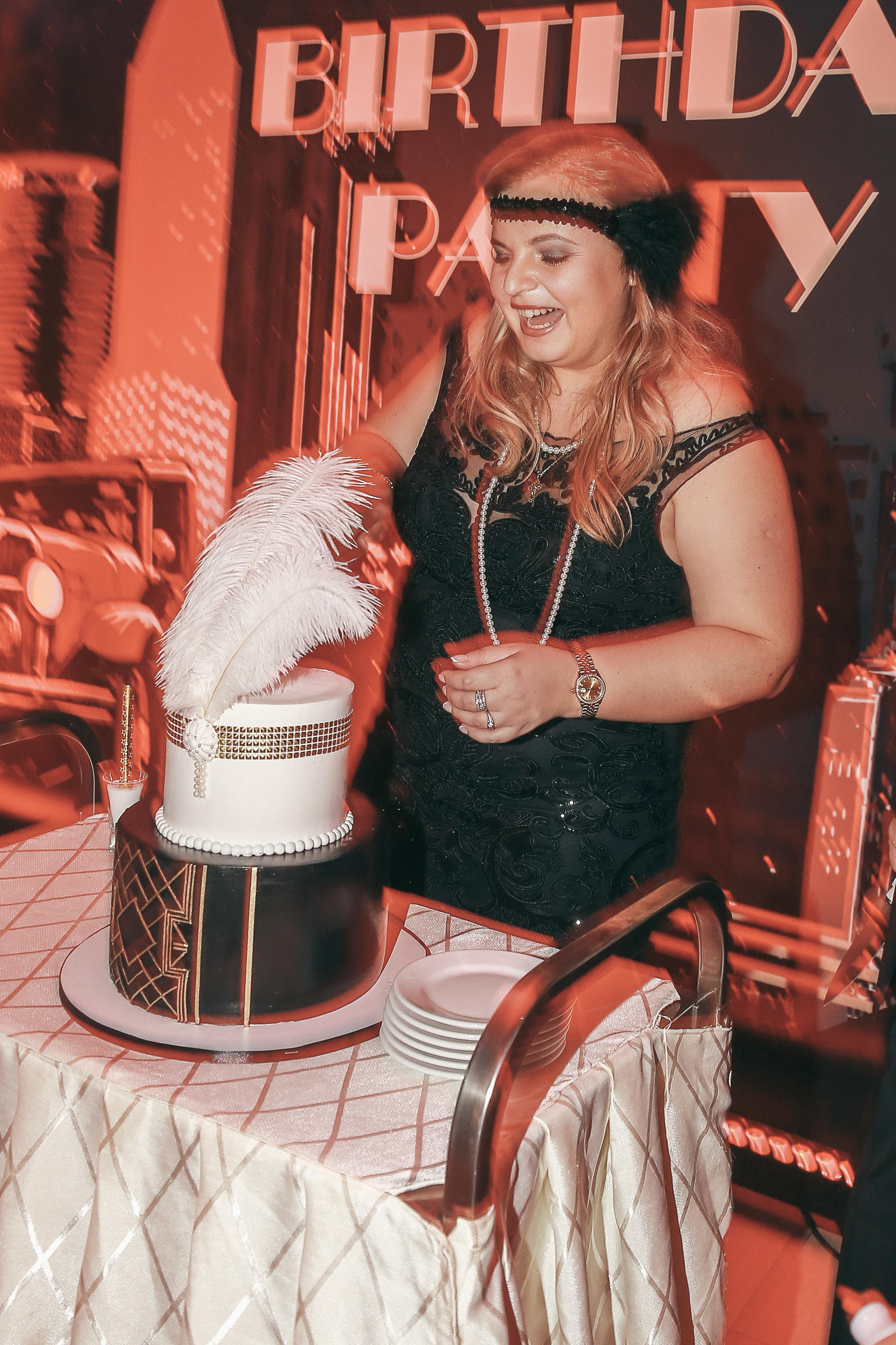 Юбилей в ресторане Кутузов. Антонина Морозова, профессиональный семейный фотограф видеограф