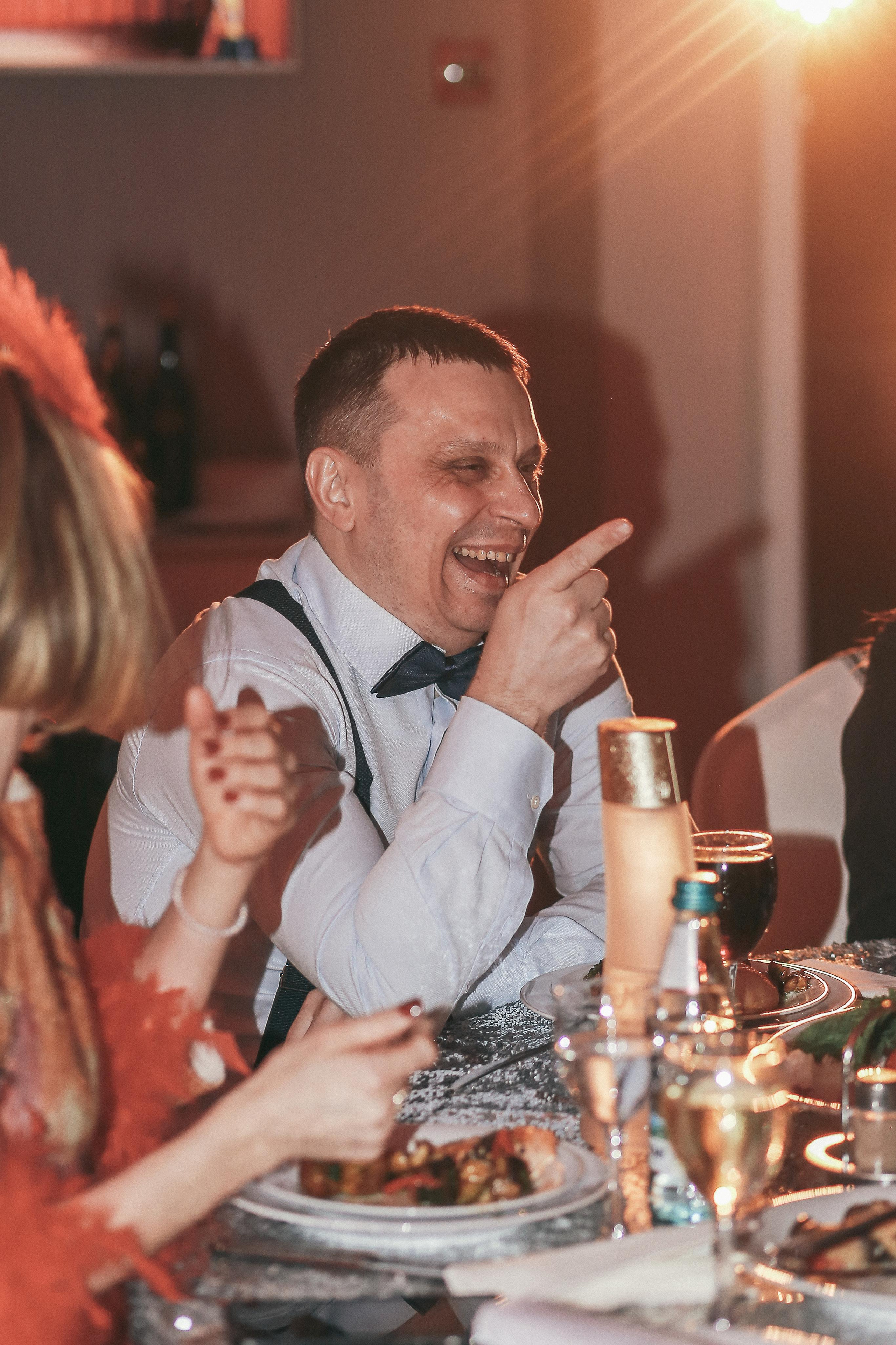 Юбилей в ресторане Кутузов. Антонина Морозова, профессиональный семейный фотограф видеограф