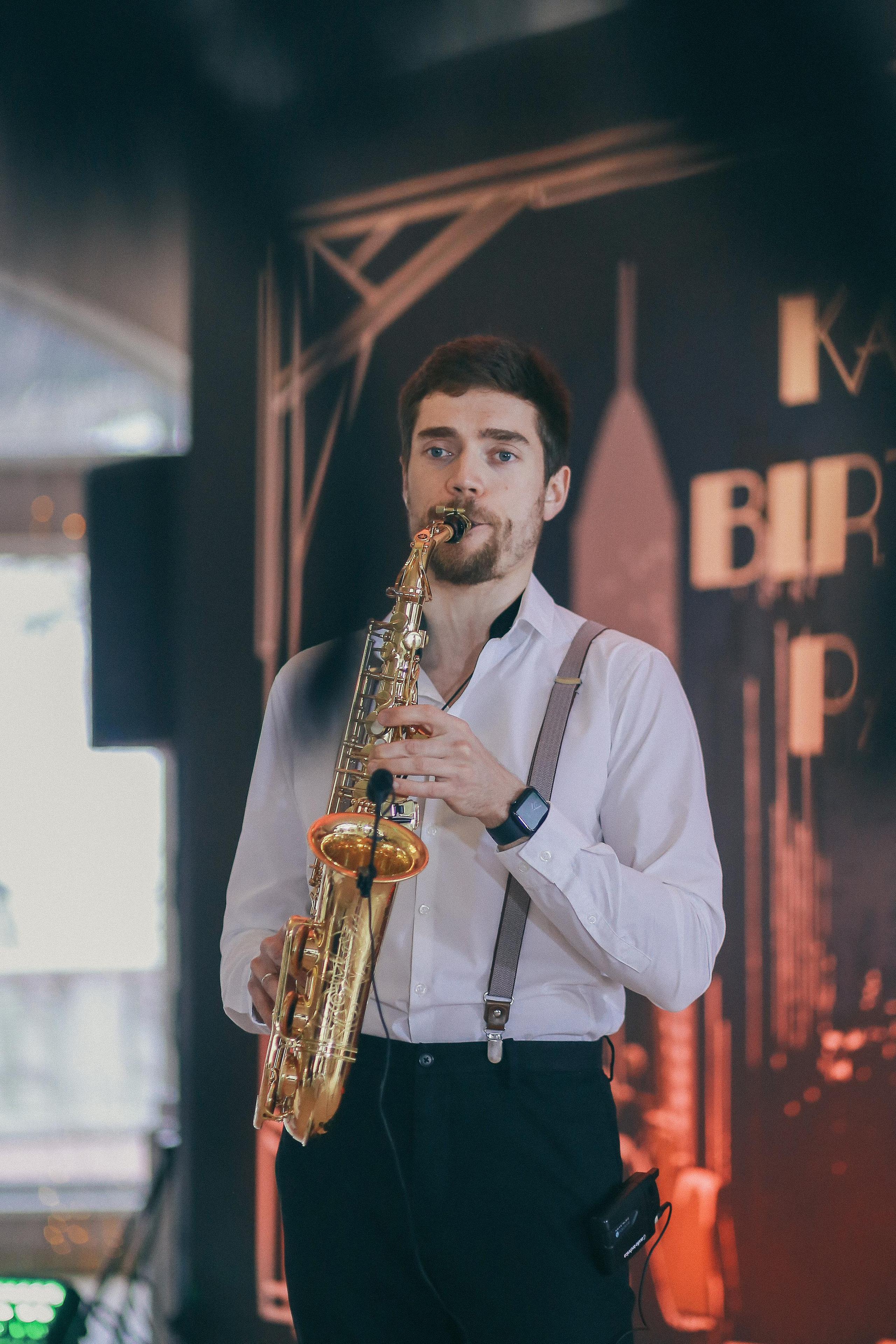 Юбилей в ресторане Кутузов. Антонина Морозова, профессиональный семейный фотограф видеограф