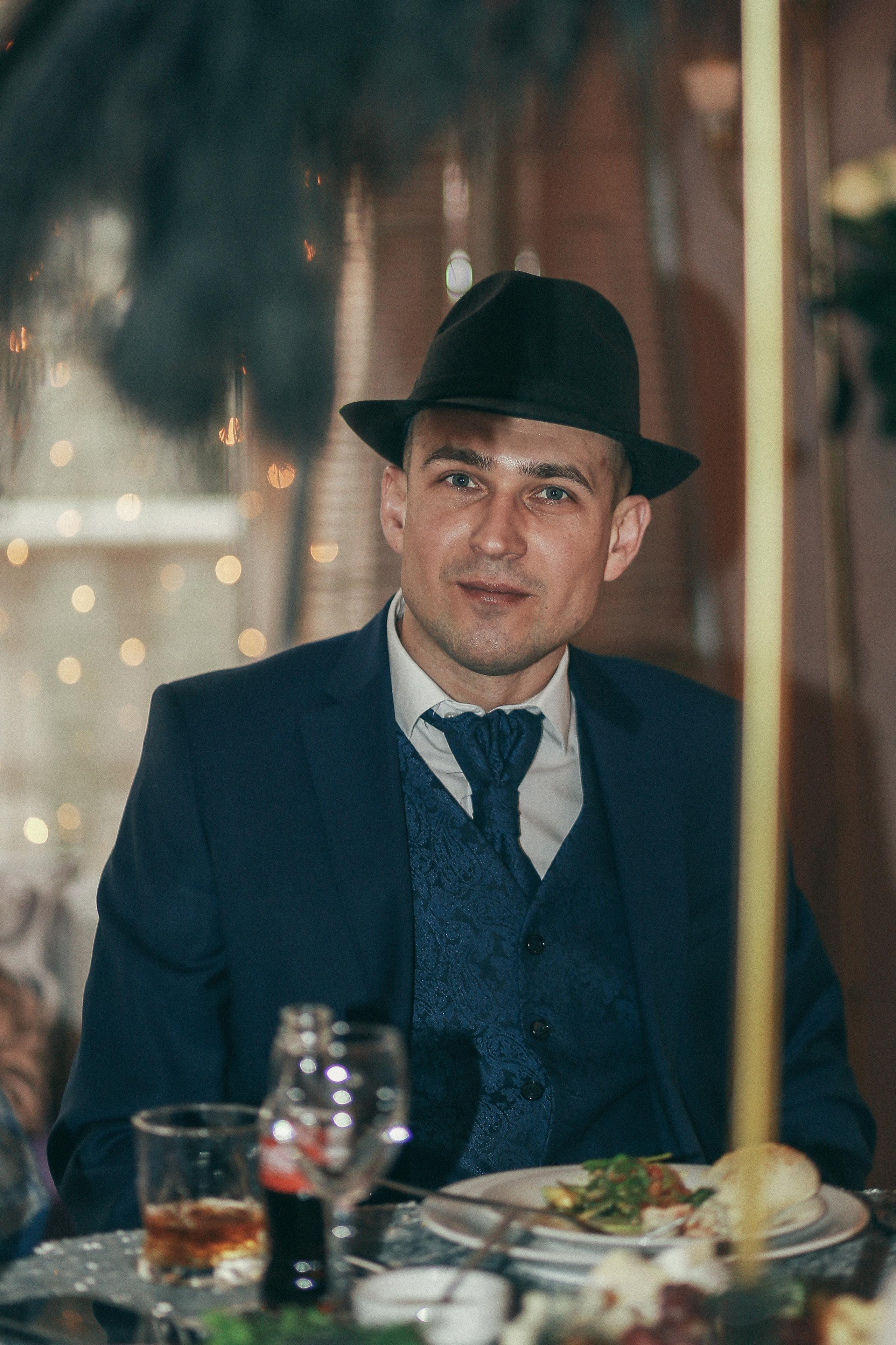 Юбилей в ресторане Кутузов. Антонина Морозова, профессиональный семейный фотограф видеограф