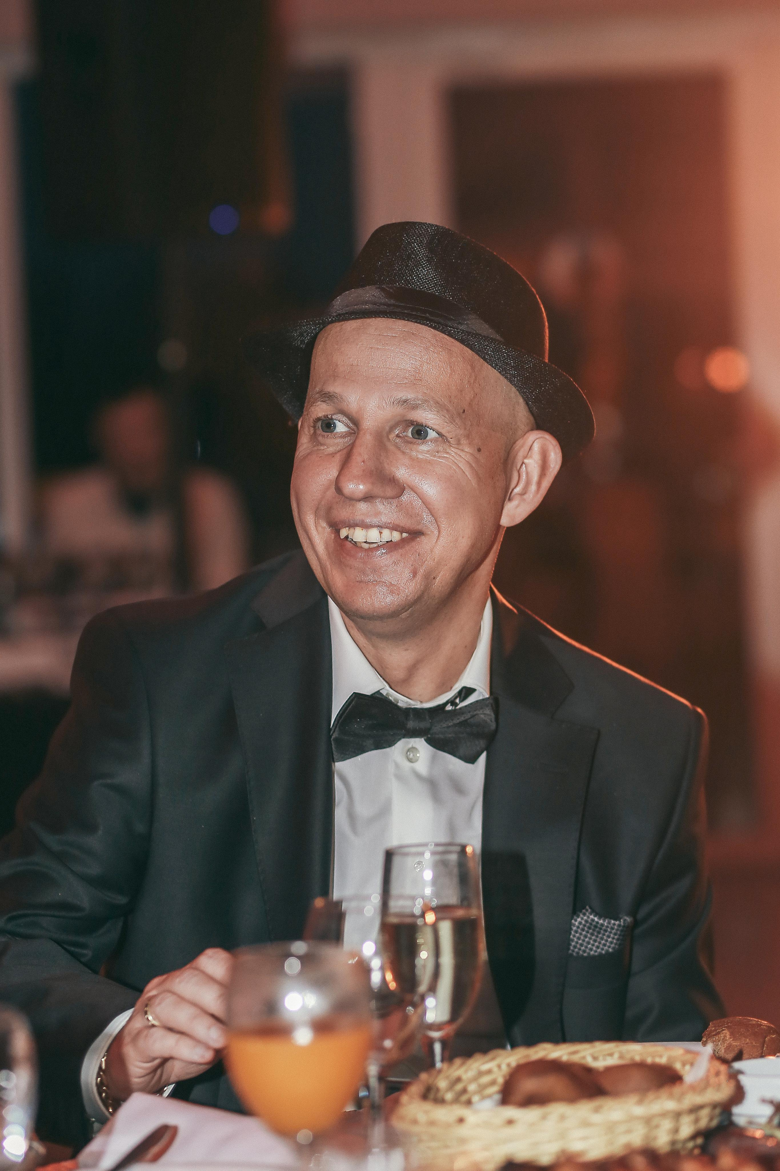 Юбилей в ресторане Кутузов. Антонина Морозова, профессиональный семейный фотограф видеограф