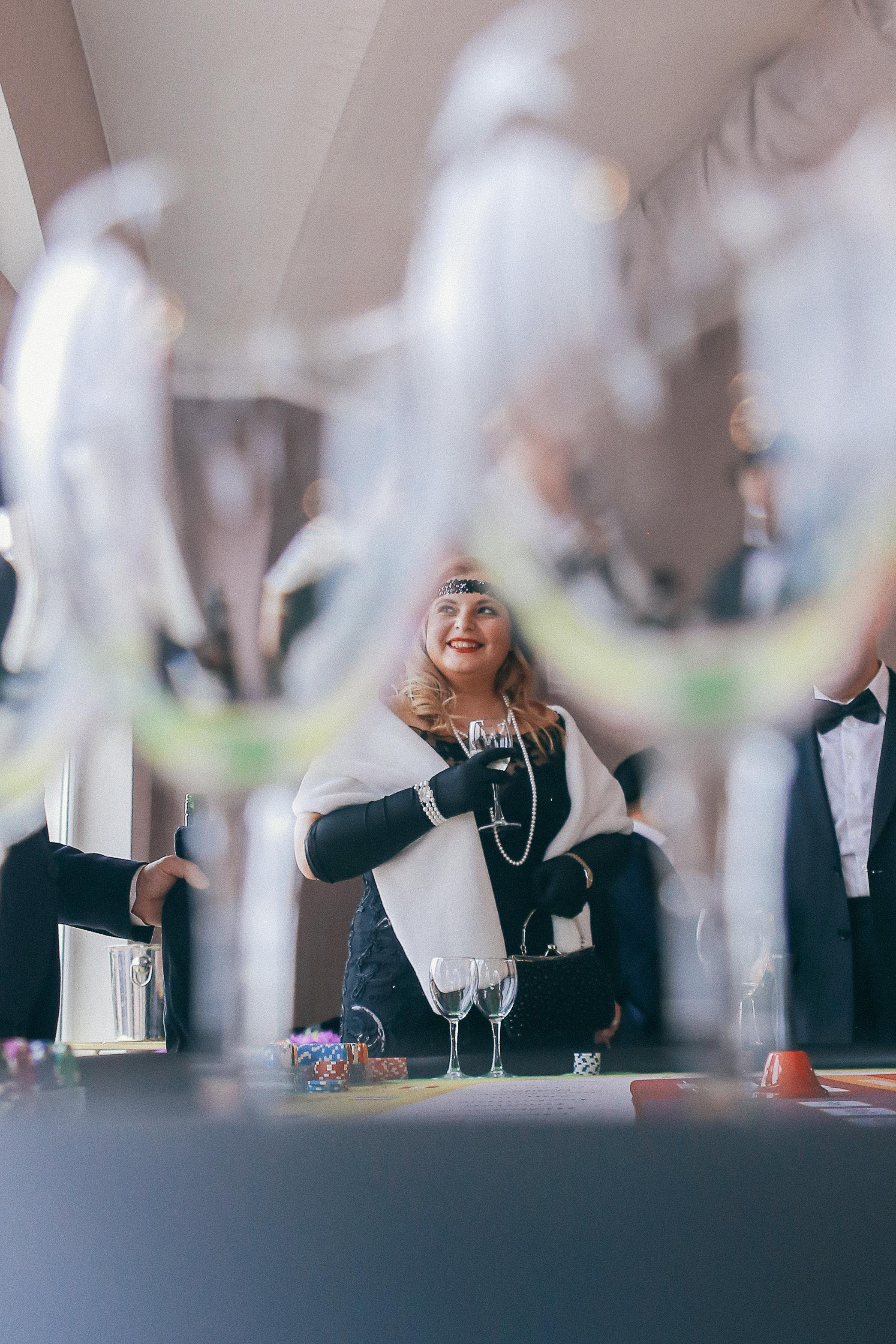 Юбилей в ресторане Кутузов. Антонина Морозова, профессиональный семейный фотограф видеограф