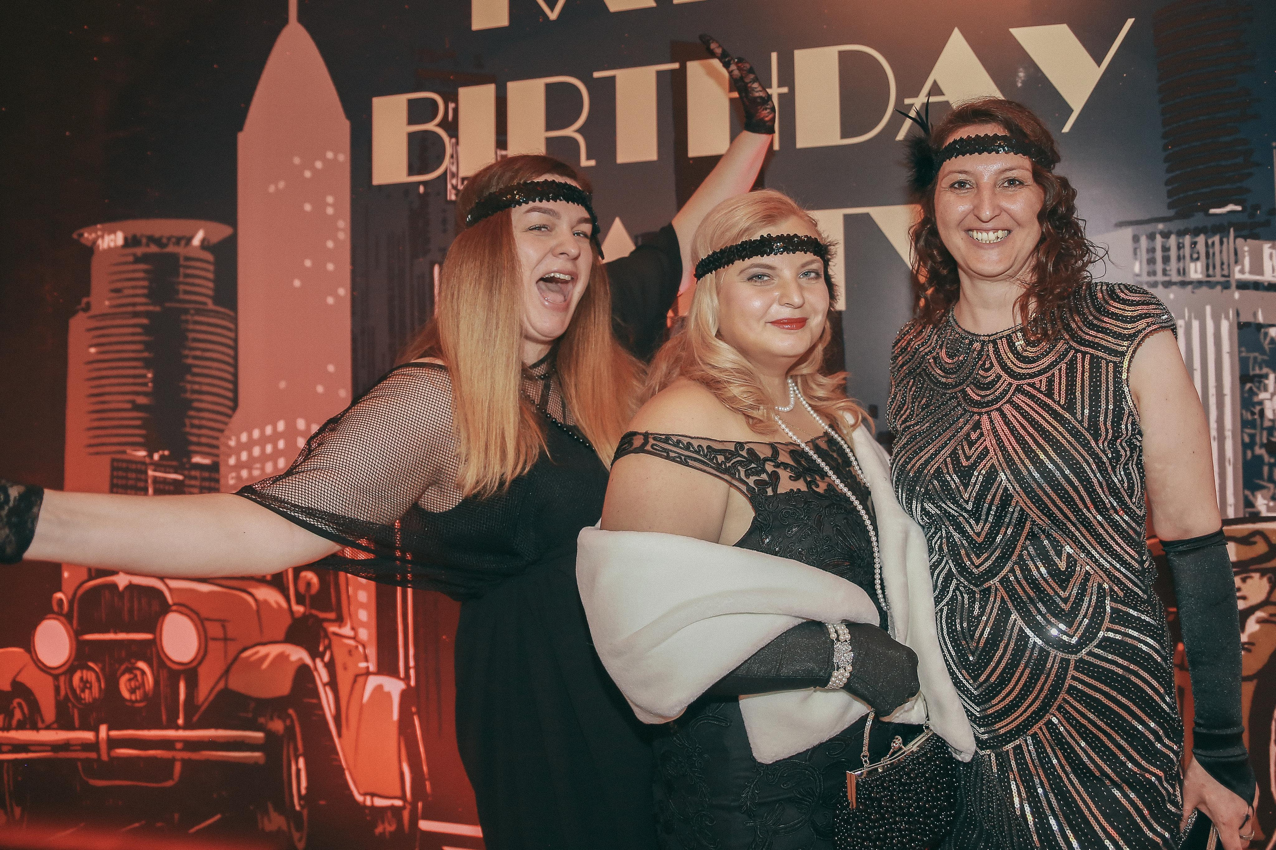 Юбилей в ресторане Кутузов. Антонина Морозова, профессиональный семейный фотограф видеограф