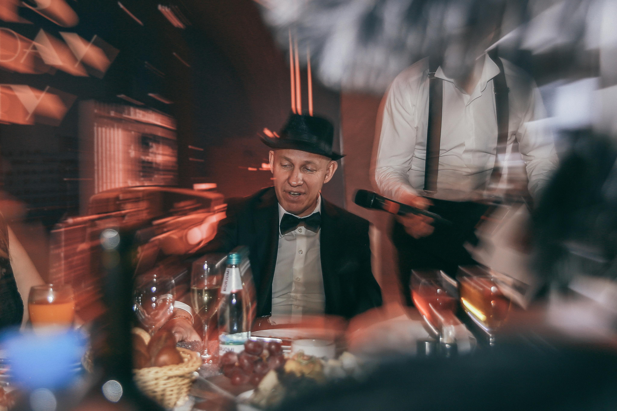 Юбилей в ресторане Кутузов. Антонина Морозова, профессиональный семейный фотограф видеограф