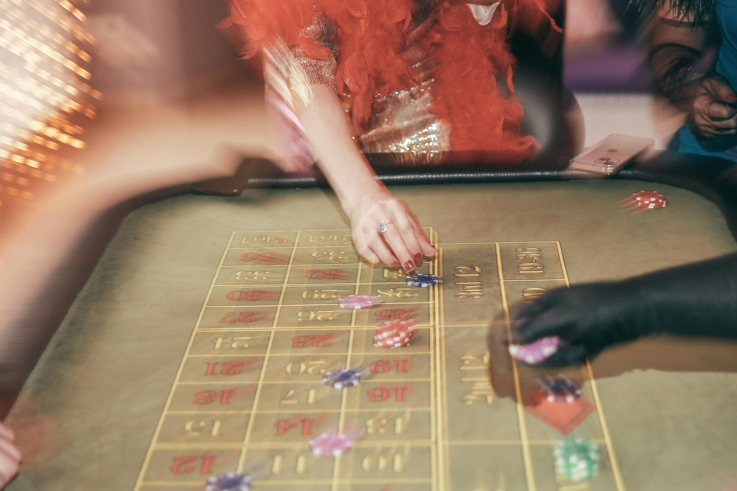 Юбилей в ресторане Кутузов. Антонина Морозова, профессиональный семейный фотограф видеограф