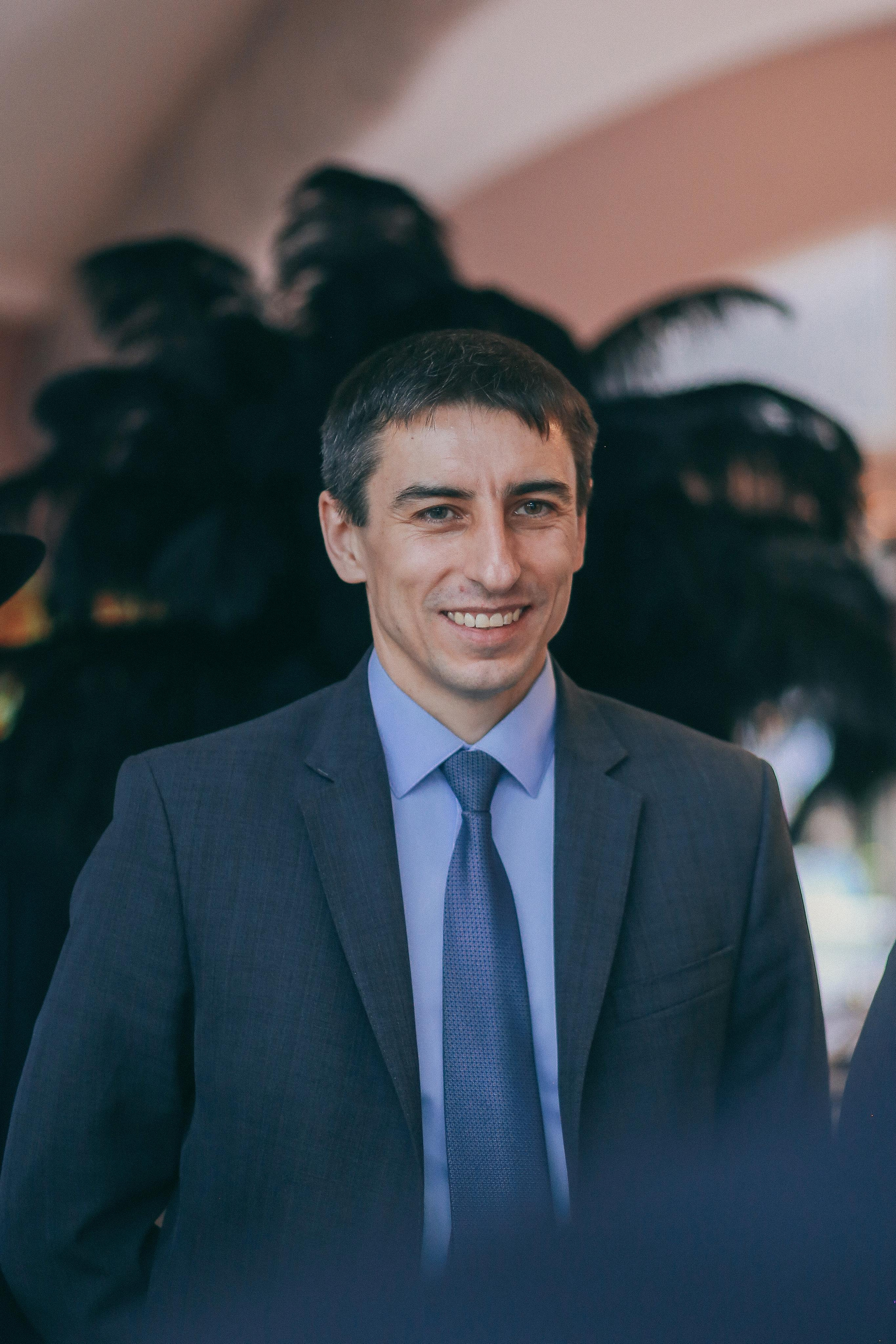 Юбилей в ресторане Кутузов. Антонина Морозова, профессиональный семейный фотограф видеограф