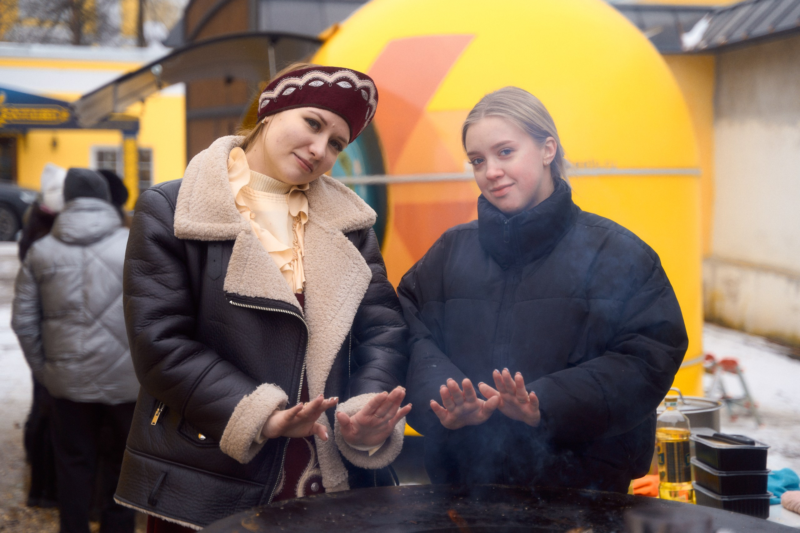 Масленица в Торжке 2 марта 2025 во дворе оникса