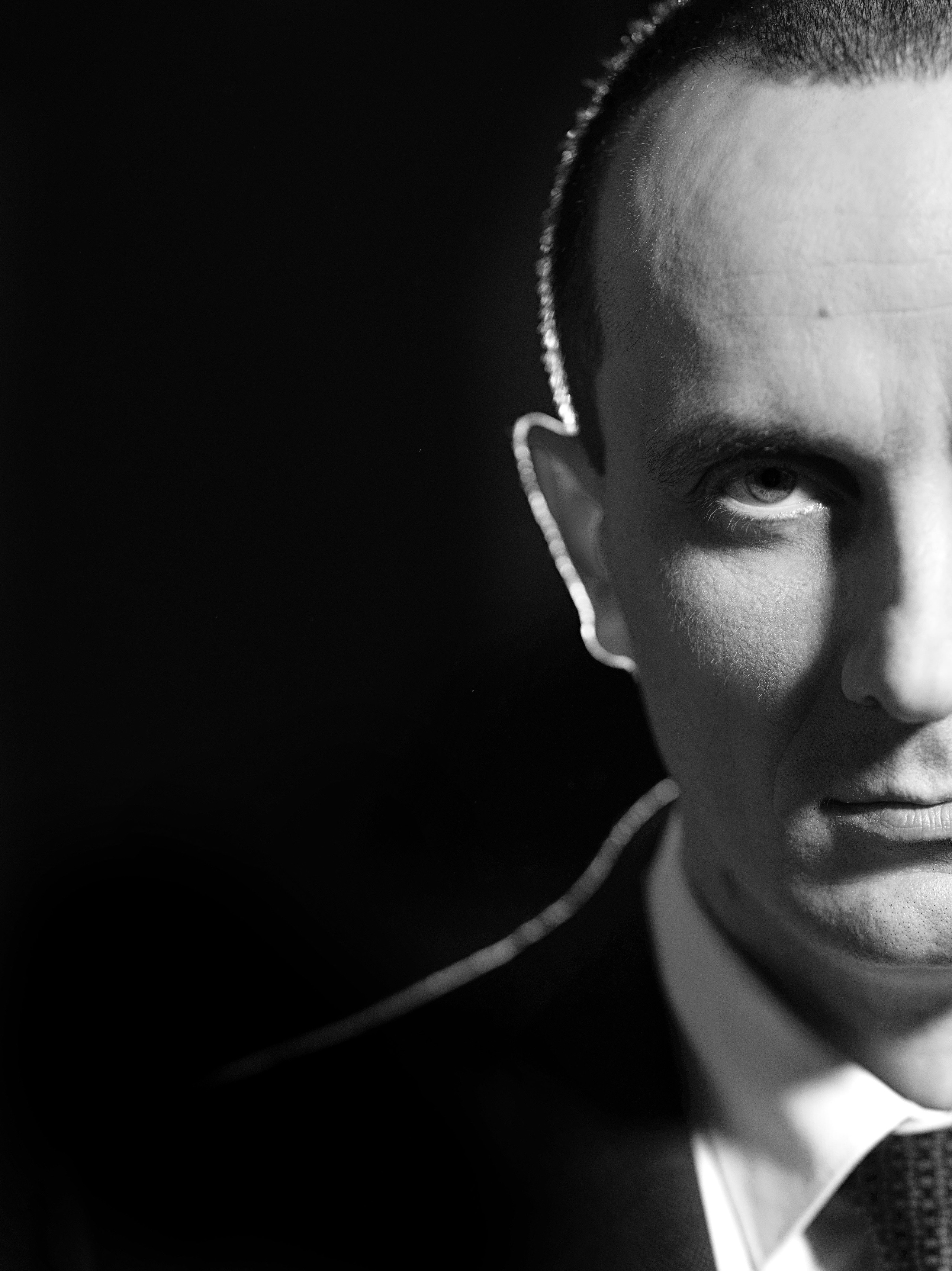 Портфолио «Бизнес портрет». Проект «Монохром»