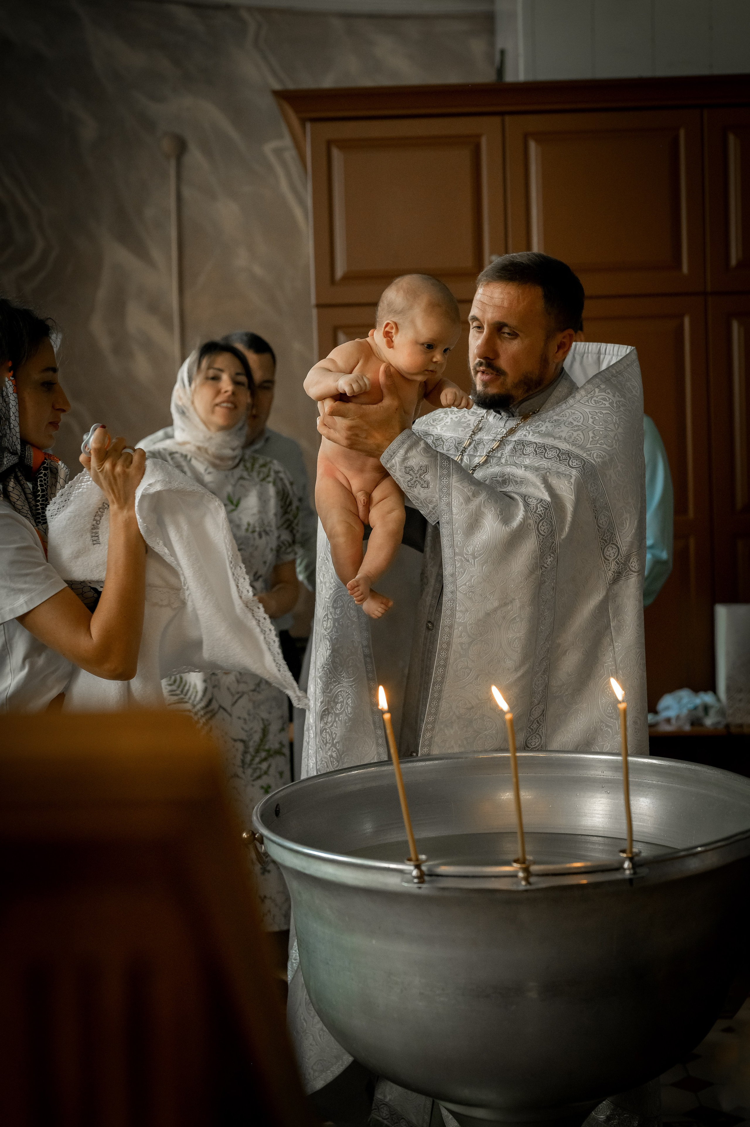 Таинство крещения. Фотограф новорождённых, семейный, школьный в городе Калуге Евгения