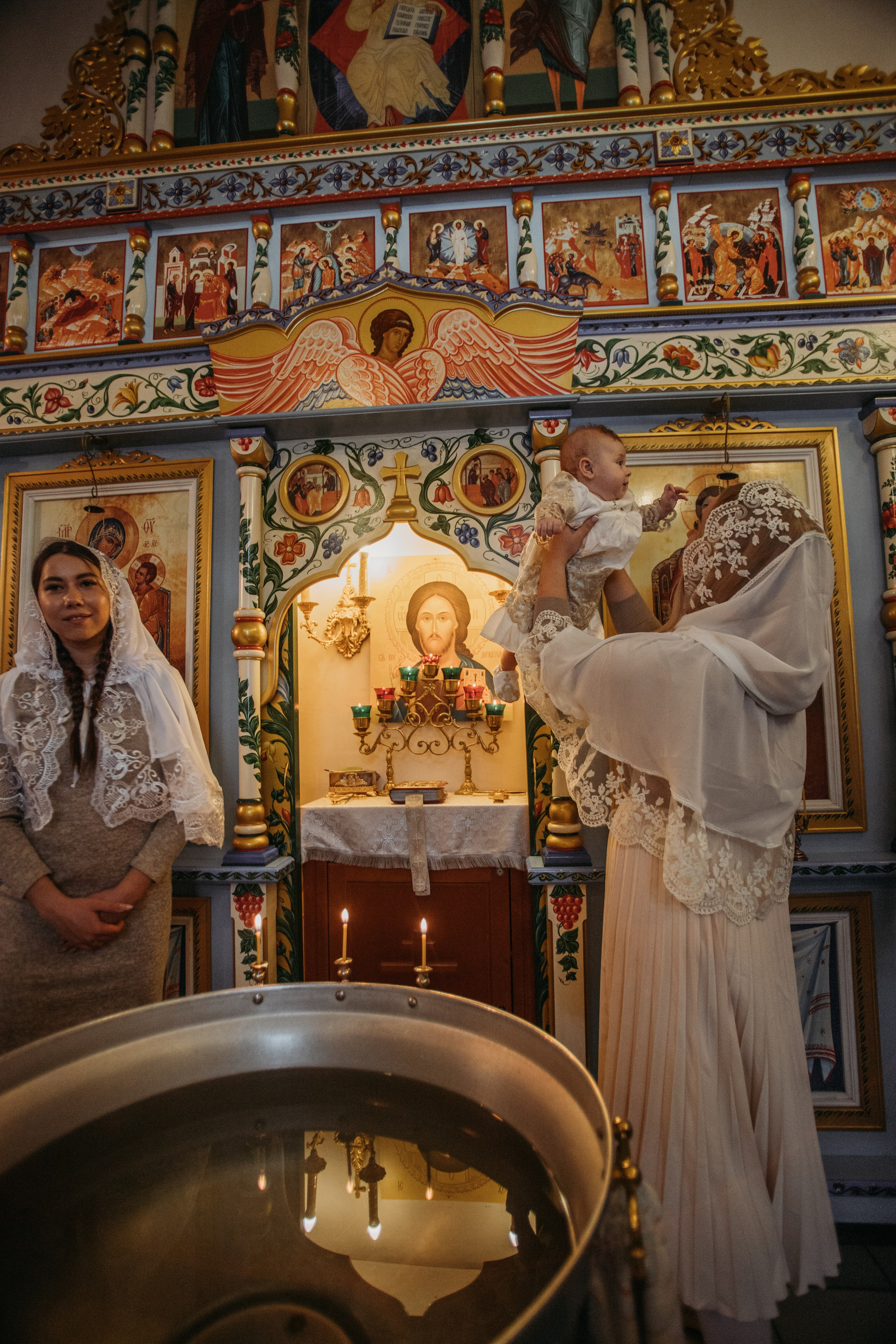 Крещение Аглаи. Венера Гайн. Репортажный фотограф  Тюмень. Обучение фотографии с 0