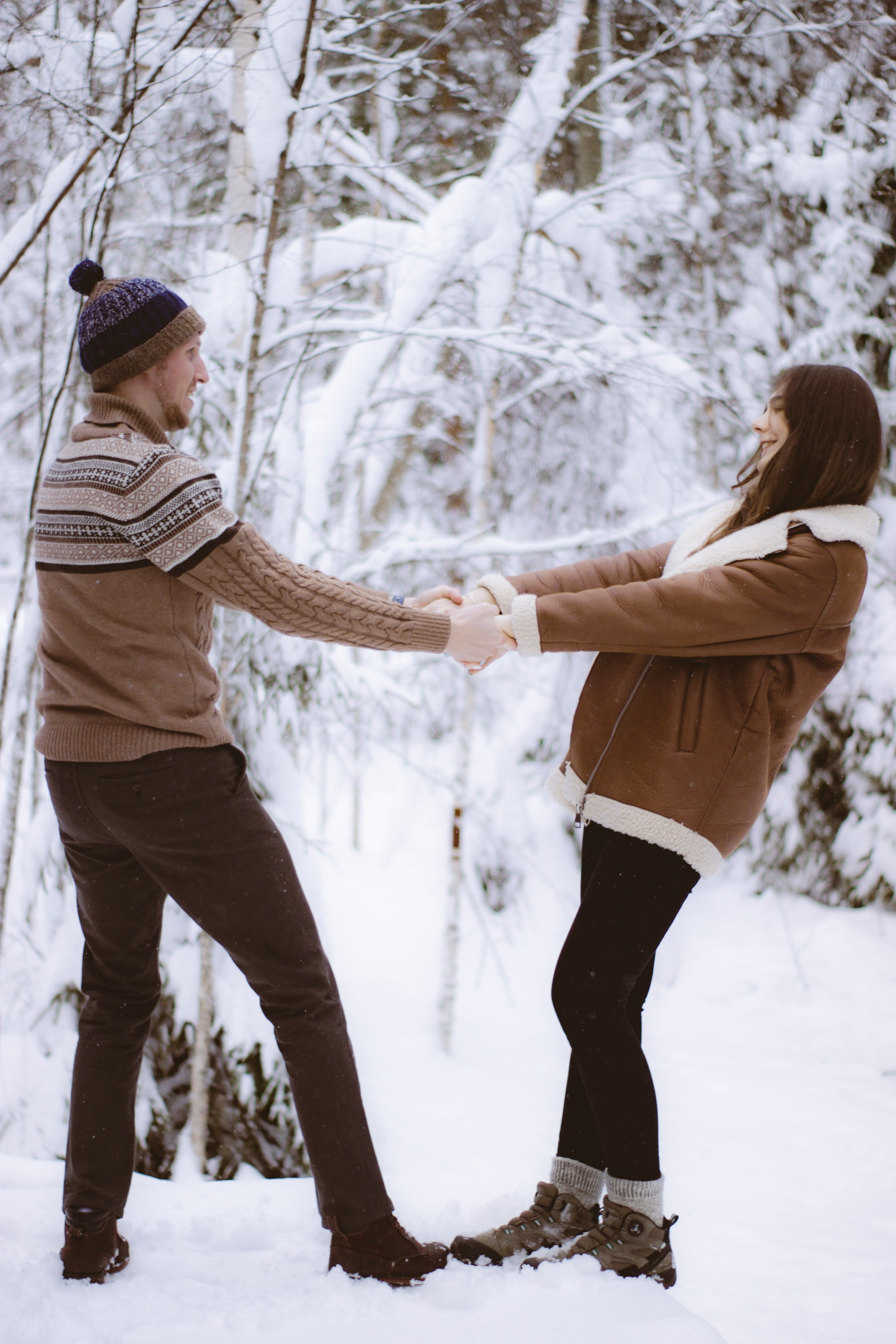 фотоссесия с парнем. Лавстори фотоссесия Петрозаводск. Зимняя фотосессия.  Новогодняя фотосессия.