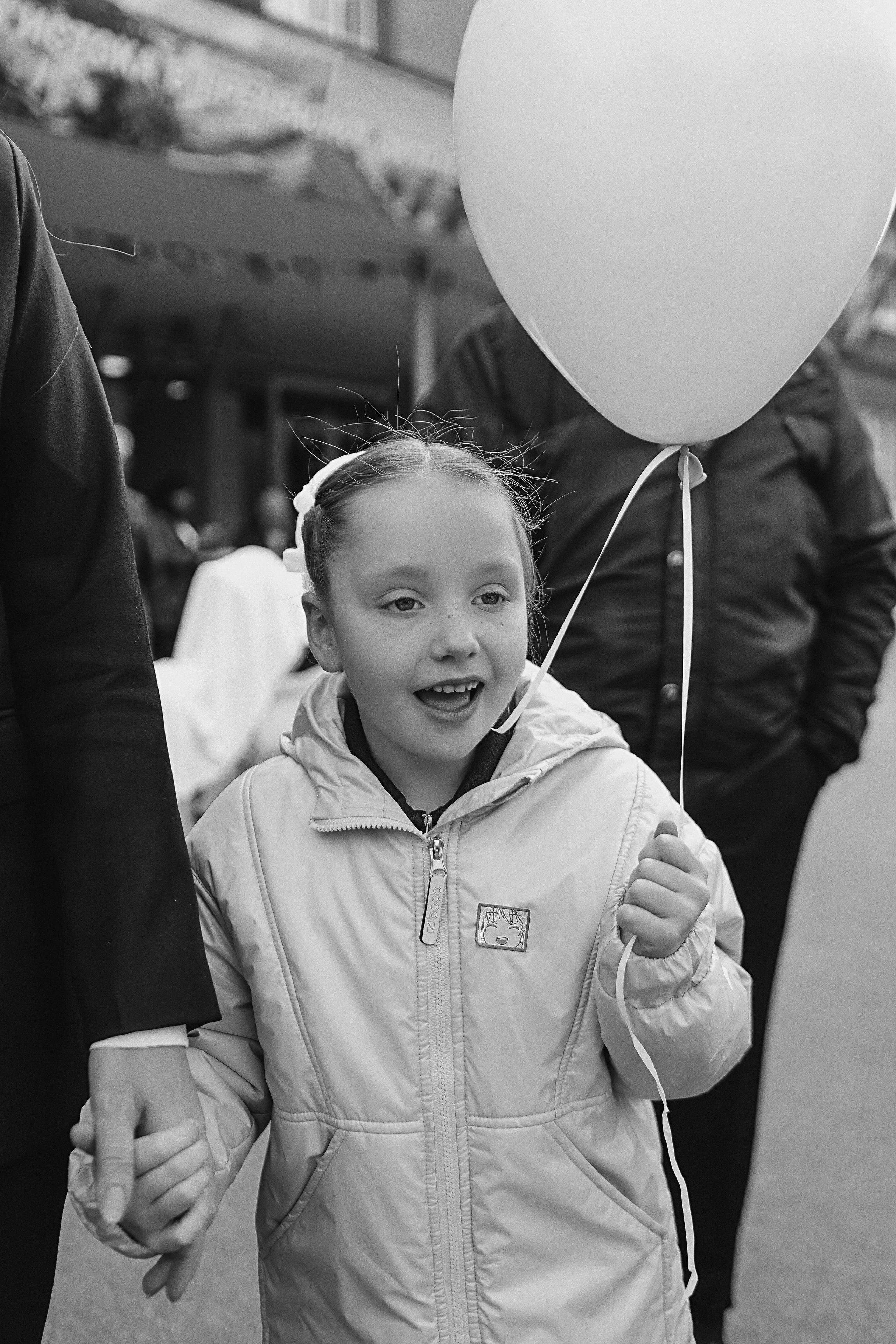 1 сентября линейка+кл час+портреты. Семейный фотограф Тюмень, фотограф на роды Салмина Мария
