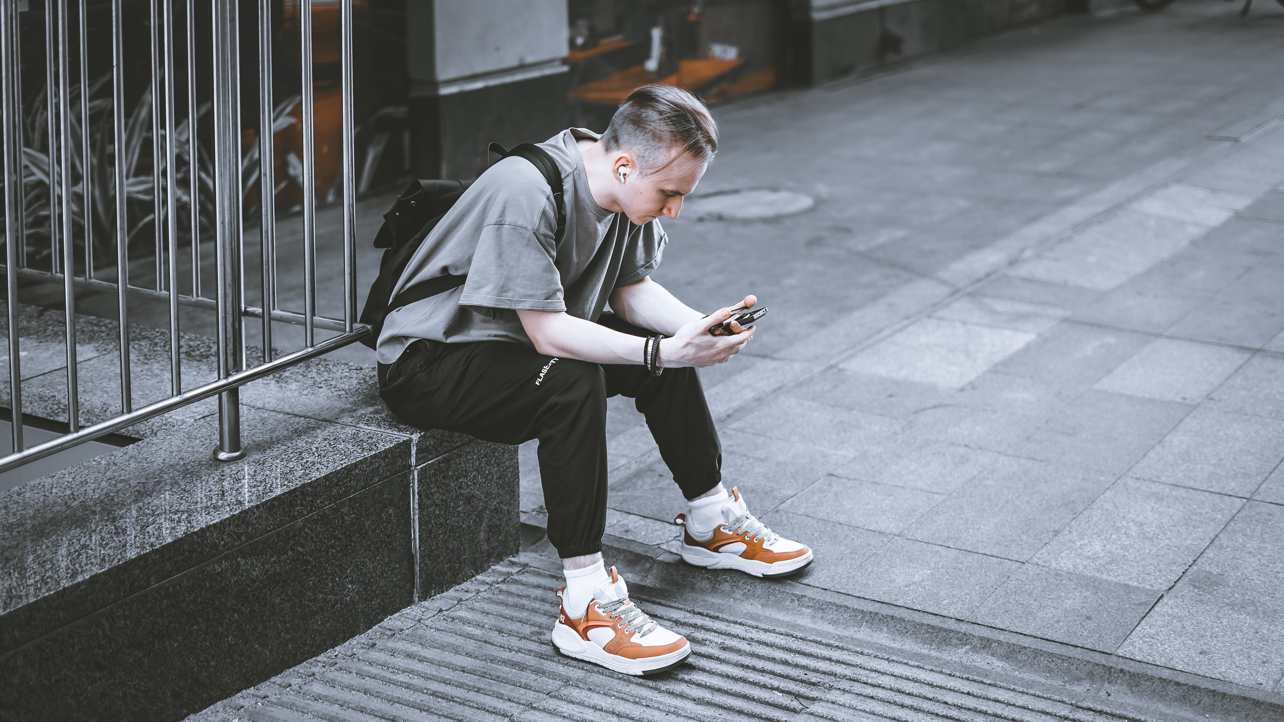 Студийные и стрит фотографии. Фотограф Антон Белоусов