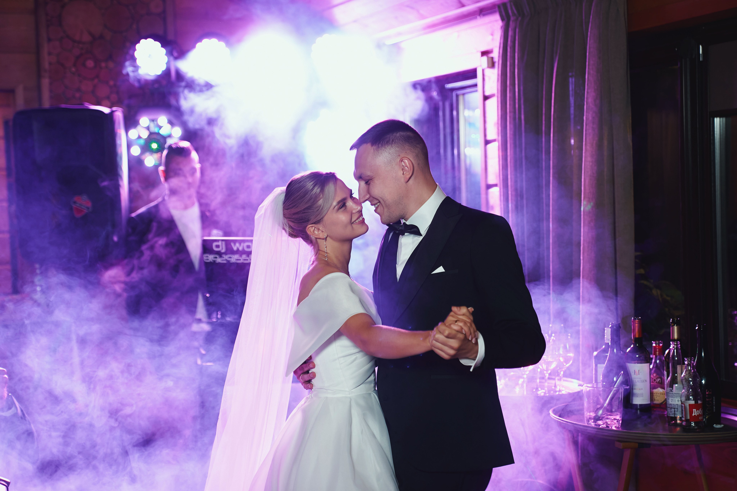 Свадьба Николая и Ирины в Золотом сазане, большая беседка