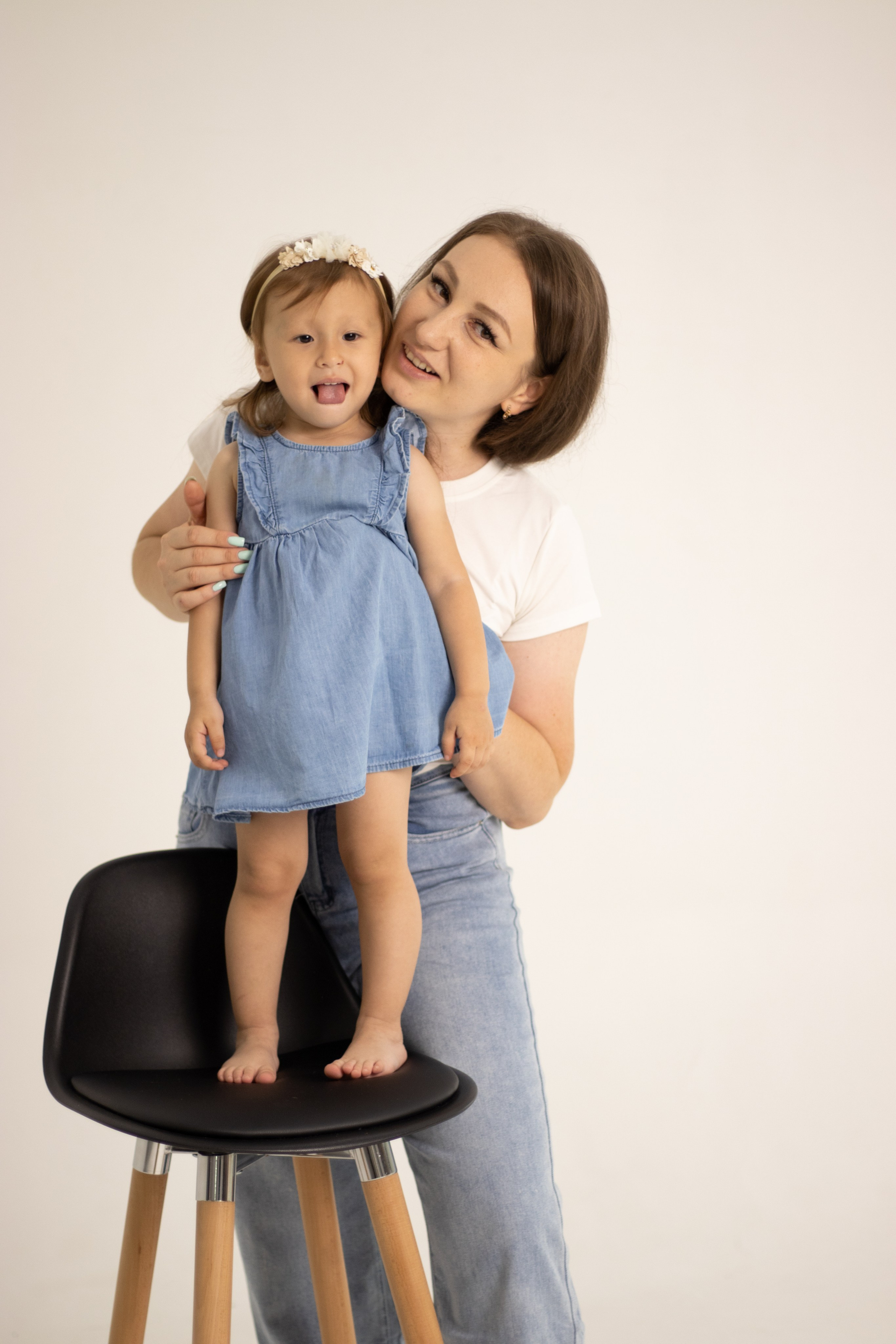 Студийная фотосессия. Фотограф в Астане, индивидуальная, семейная, домашняя фотосессия