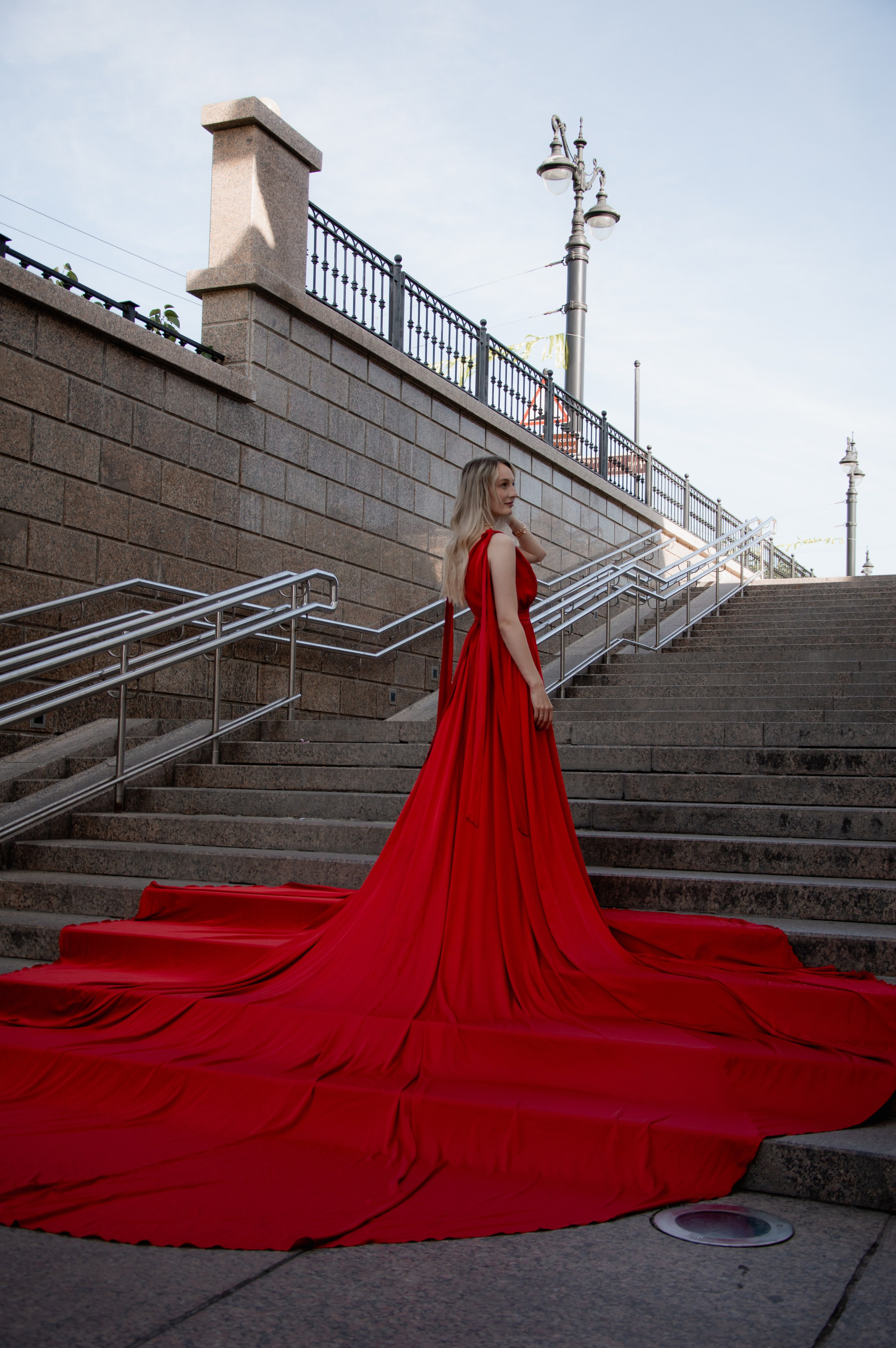 Летящие платья. Мобильный фотограф в Омске