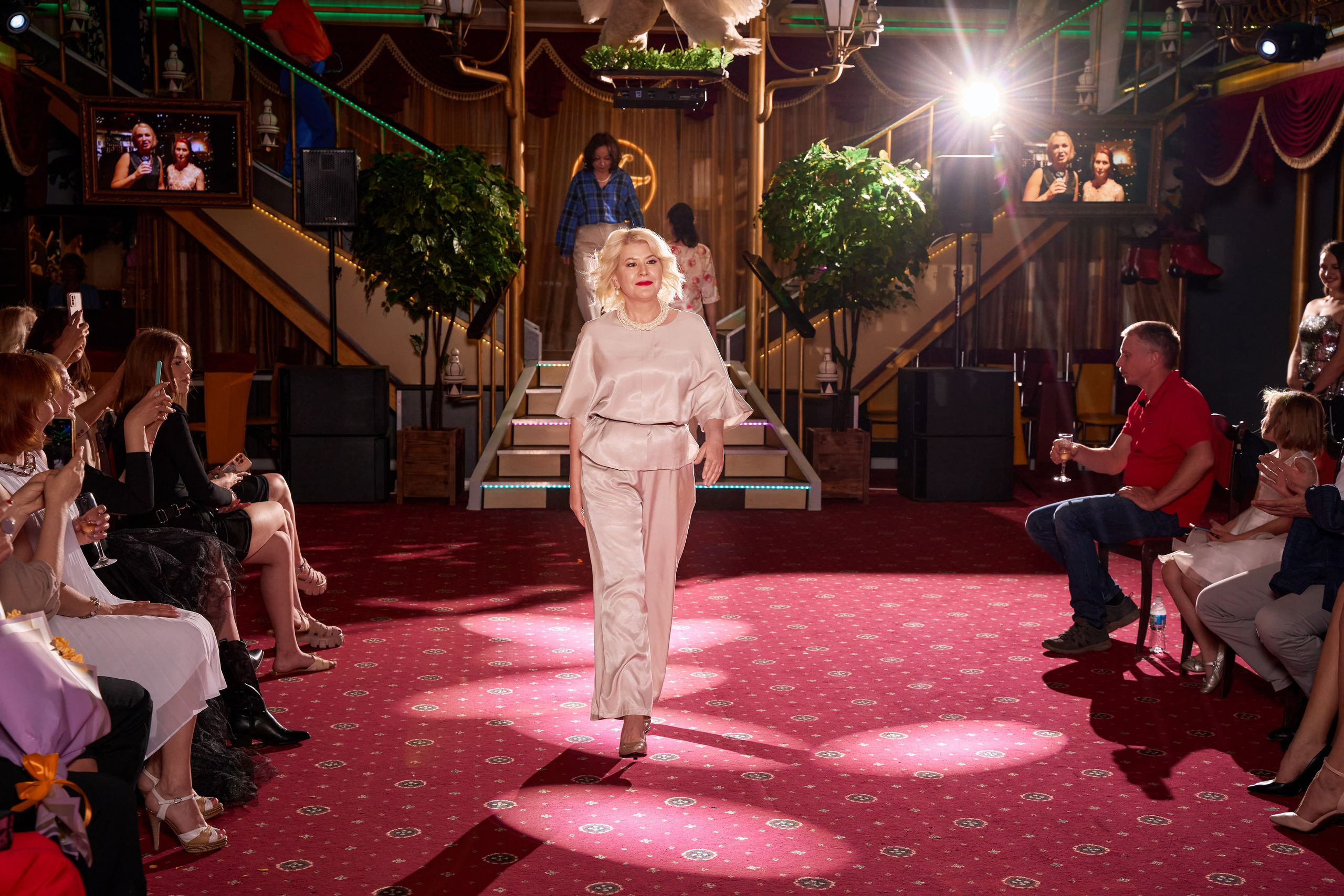 Выпускной моделей. Портретный, семейный и репортажный фотограф в г. Чебоксары Дмитрий Мак