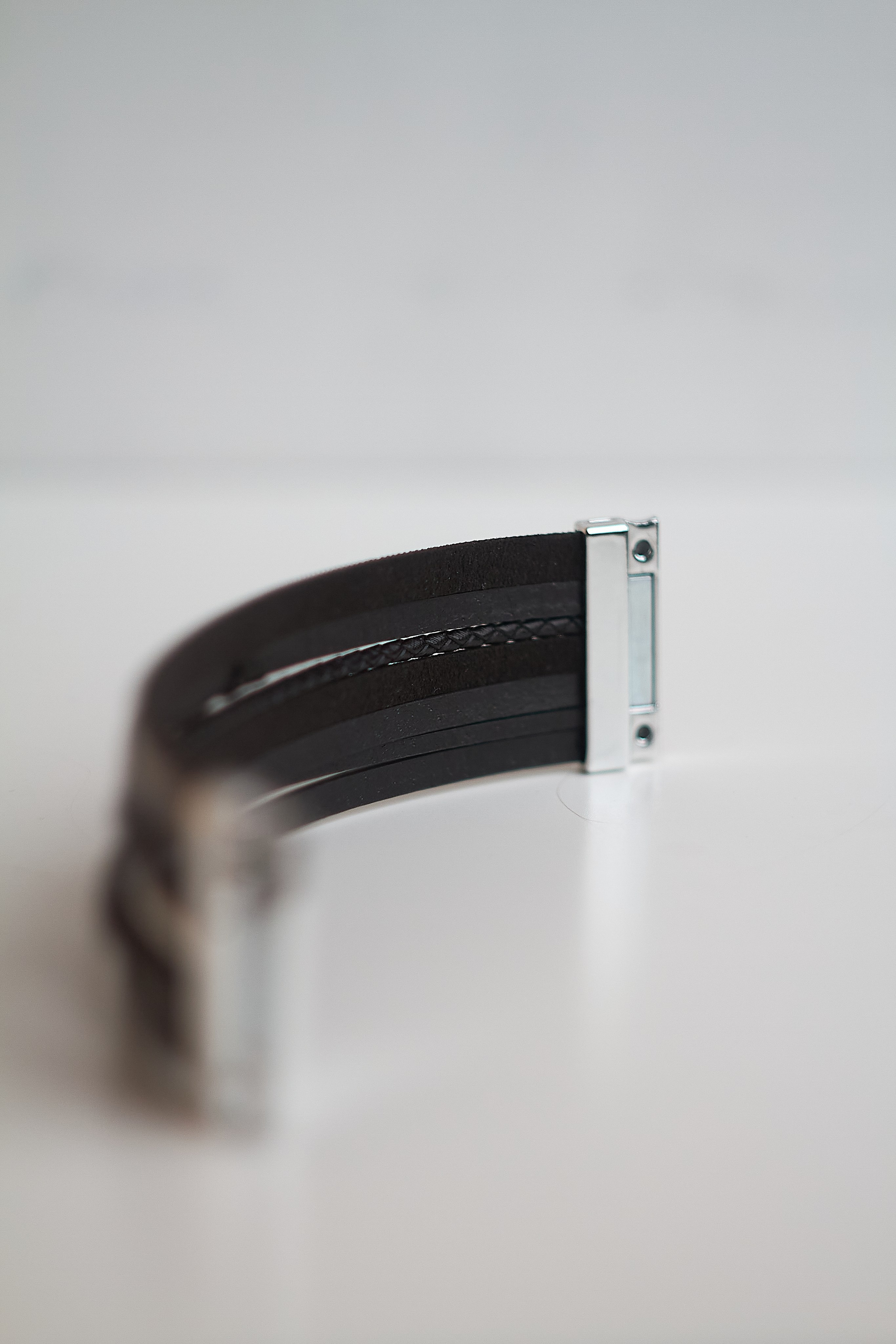 Браслеты WB. Фотограф Мероприятий Новосибирск