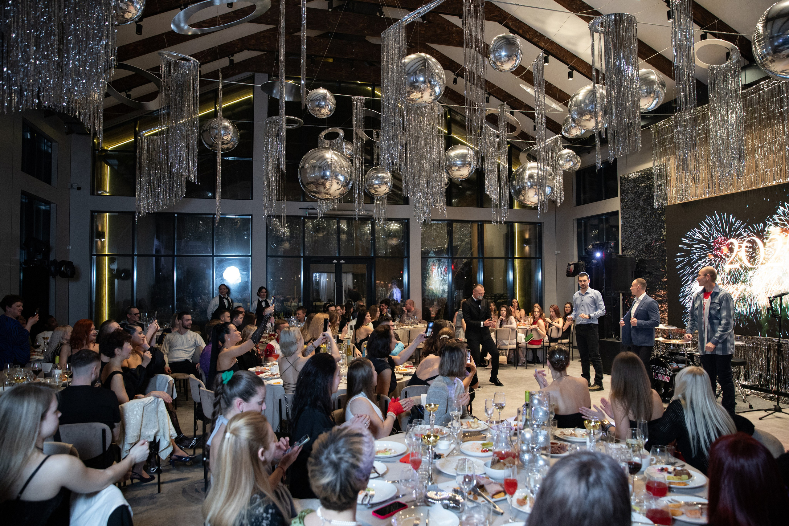 Новогодний корпоратив World Class Солнечный. Свадебный фотограф Иркутск, репортажный фотограф Иркутск