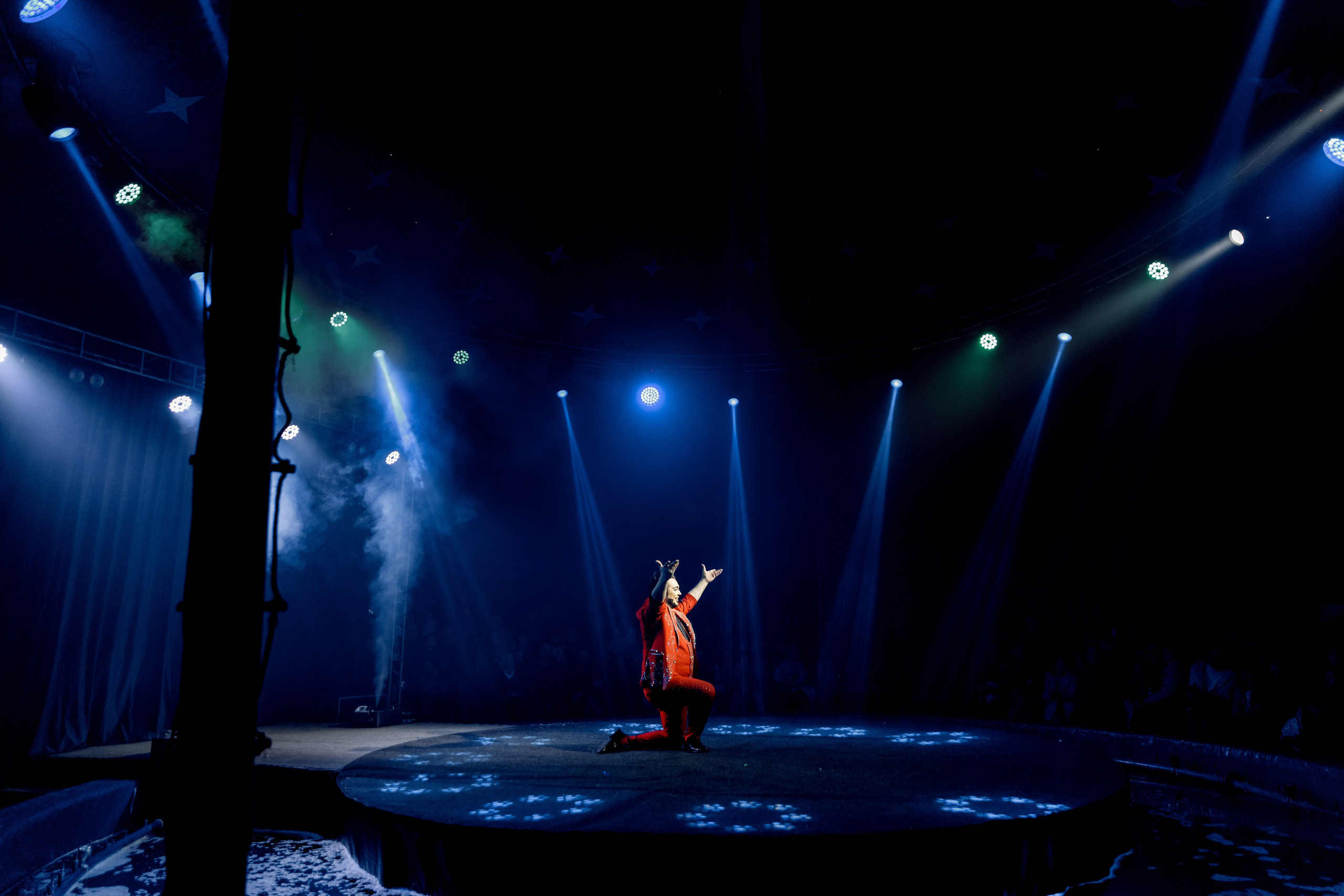 Цирк на воде. Свадебный фотограф Иркутск, репортажный фотограф Иркутск