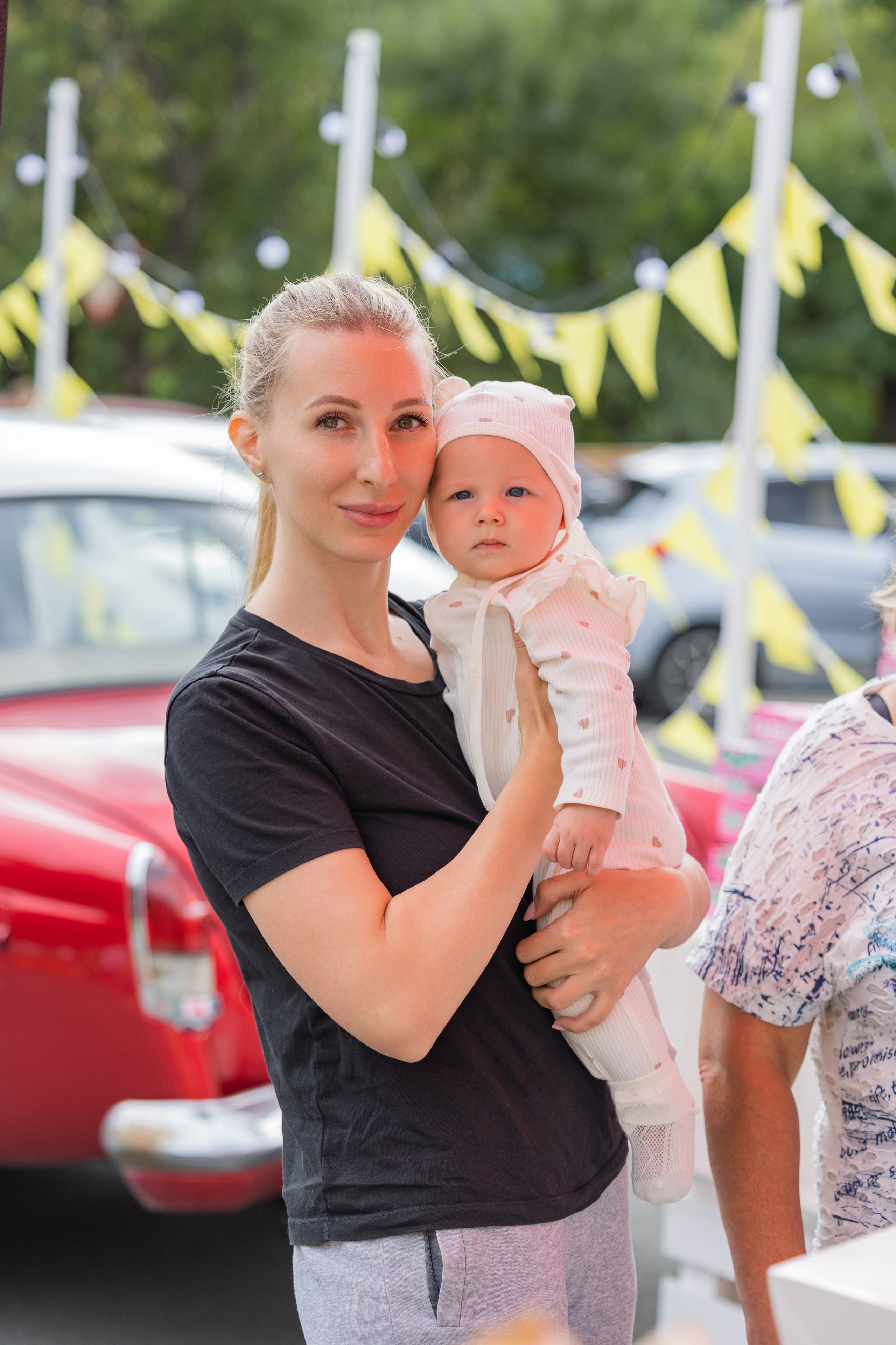 ZAZA. Выпускные альбомы во Владивостоке