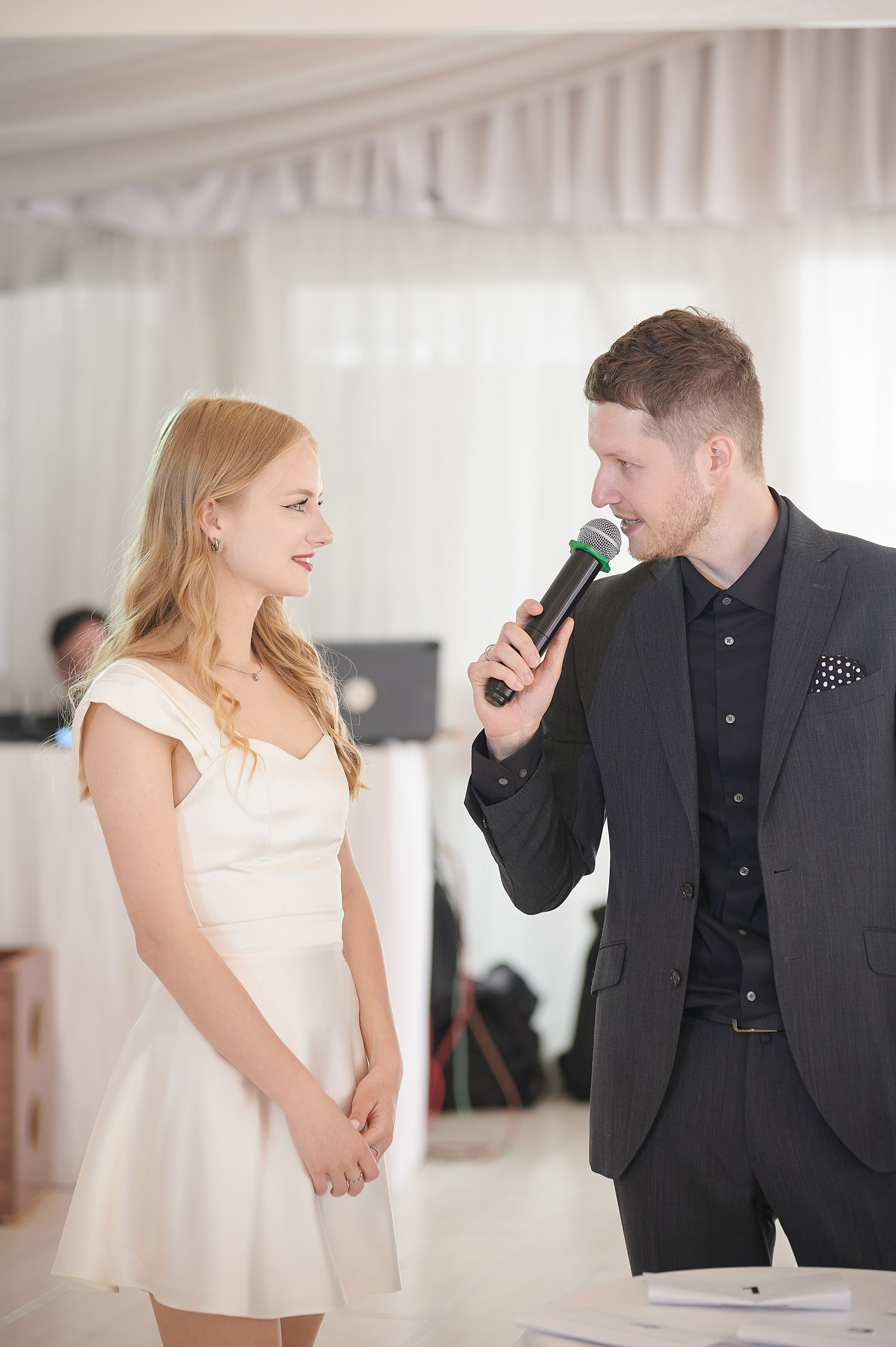 Репортажная съёмка выпускных в СПб | Фотограф на выпускной 9 и 11 класса