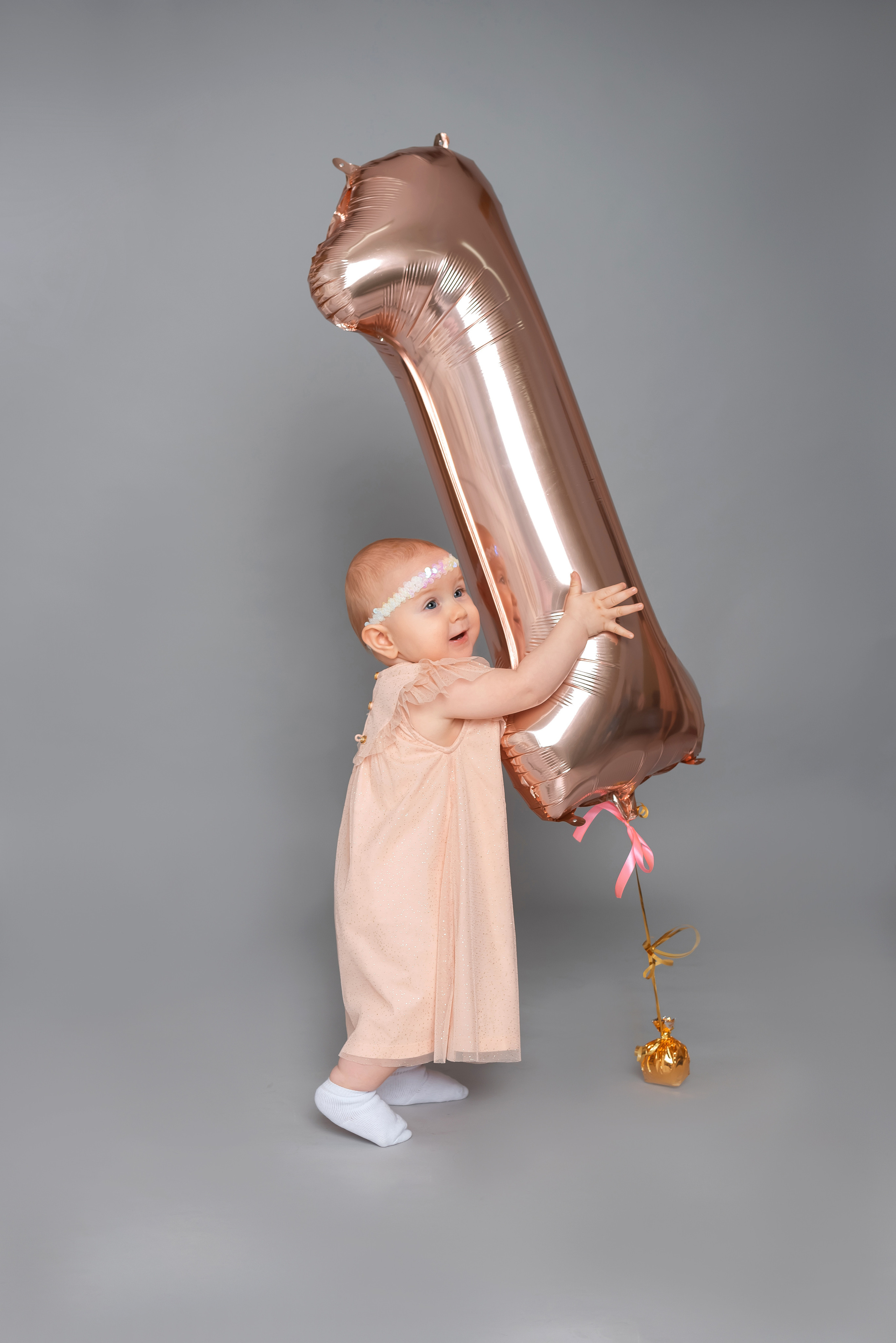 Настя 1 годик. Детский фотограф новорождённых в Минске Боровик Екатерина