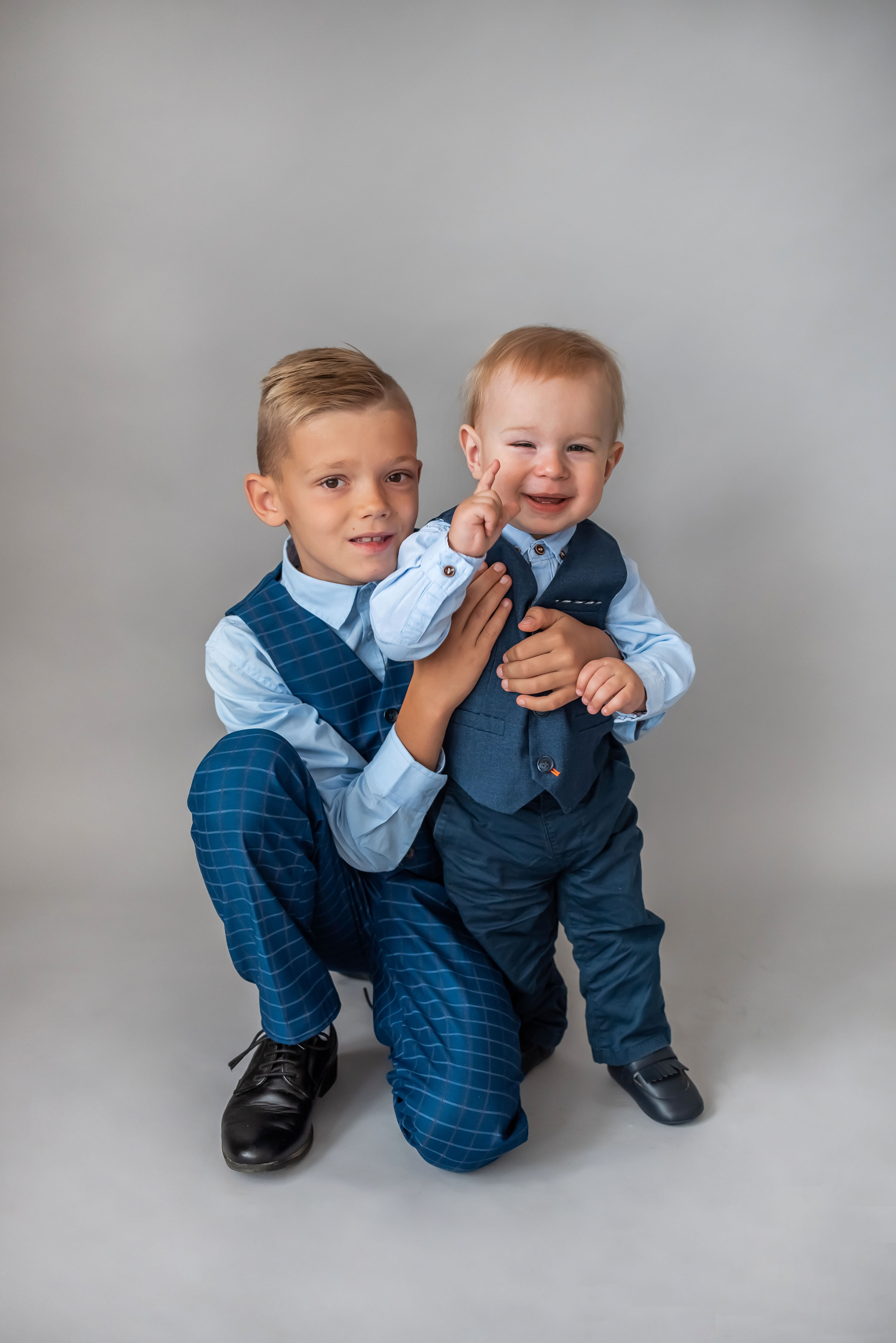 Давид и Даник. Детский фотограф новорождённых в Минске Боровик Екатерина