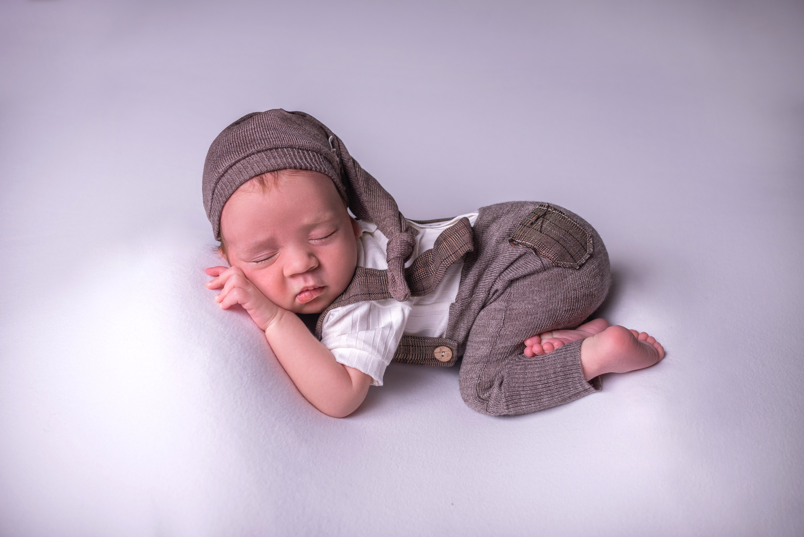 Новорождённые мальчики. Детский фотограф новорождённых в Минске Боровик Екатерина