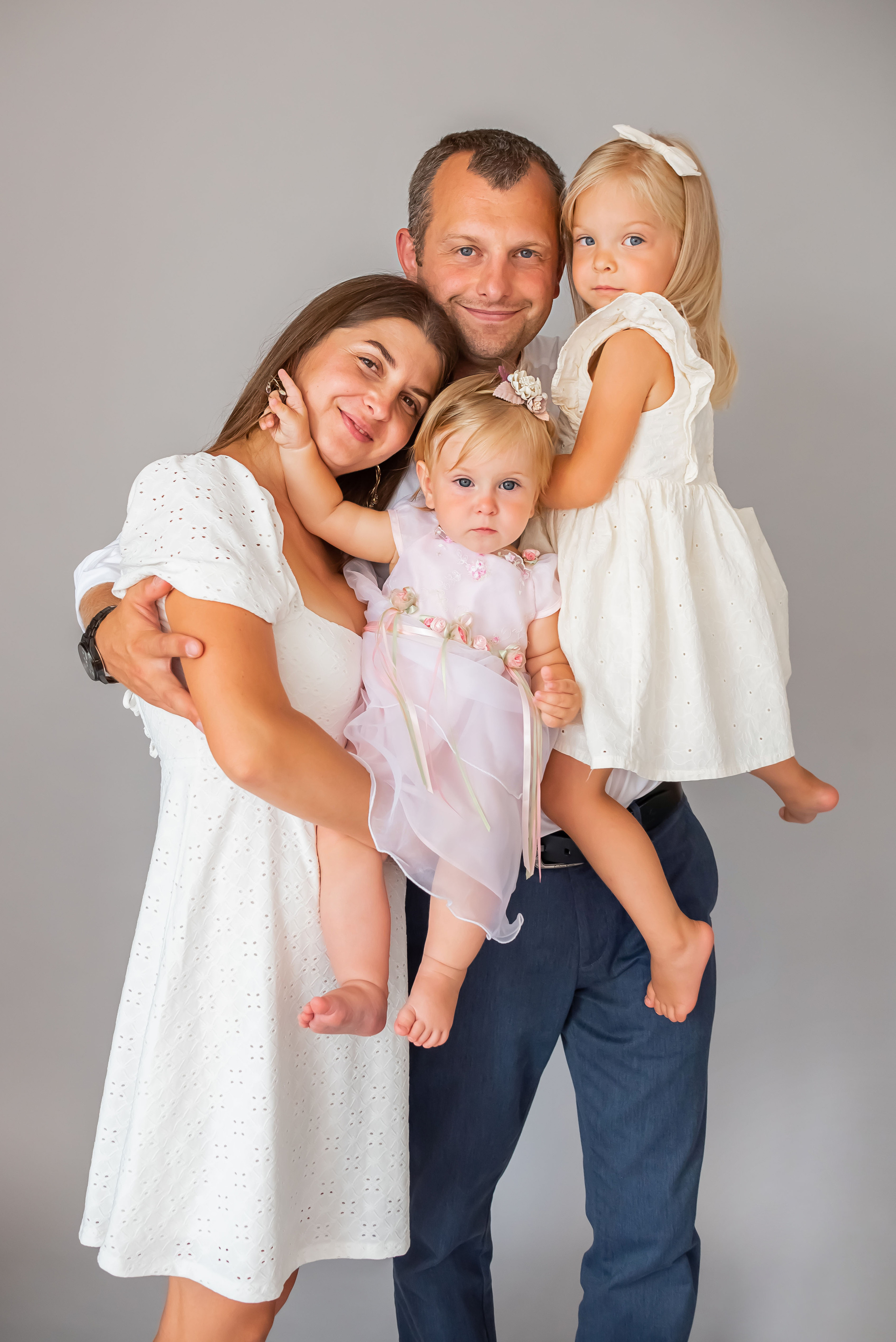 Вика и София. Детский фотограф новорождённых в Минске Боровик Екатерина