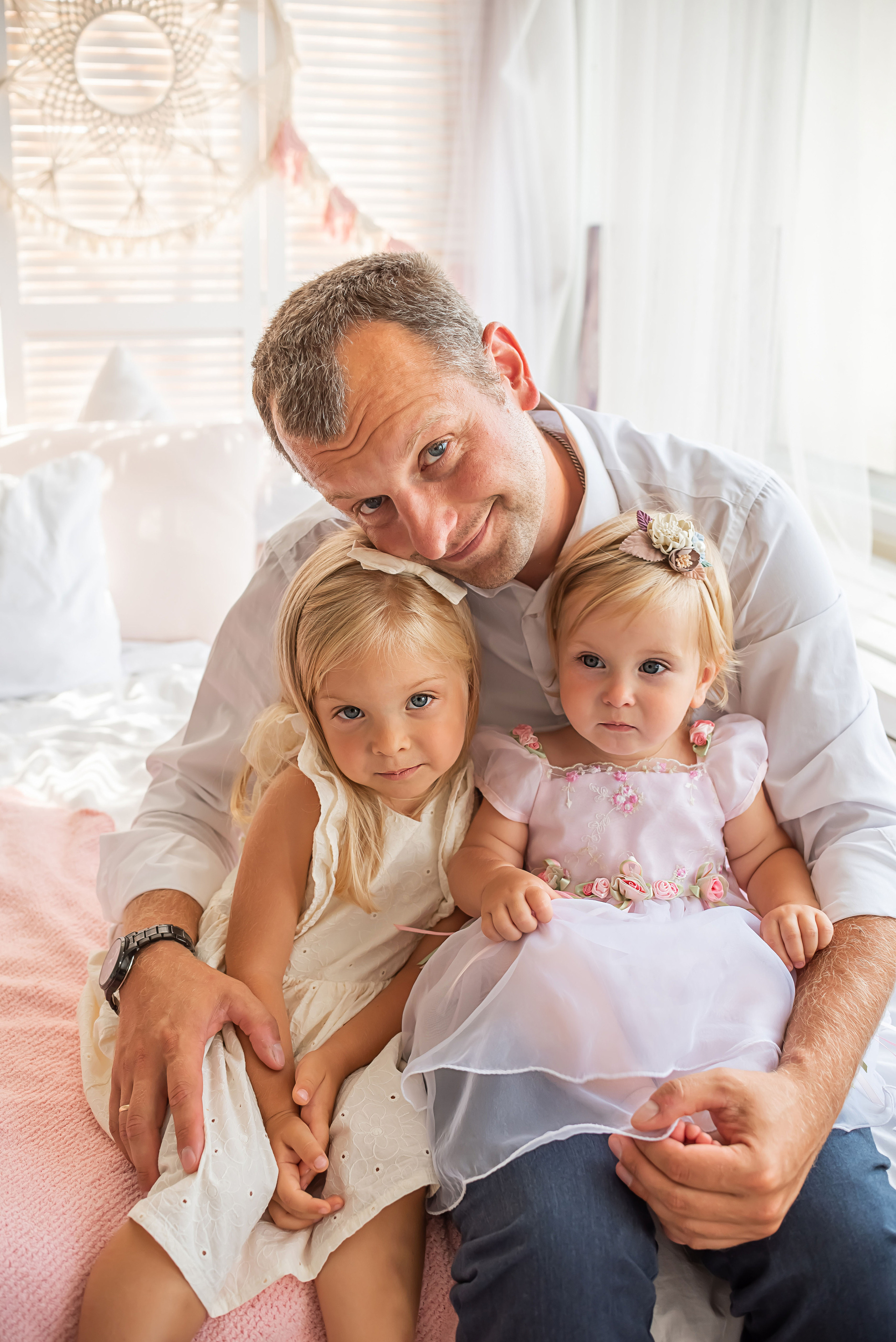 Вика и София. Детский фотограф новорождённых в Минске Боровик Екатерина