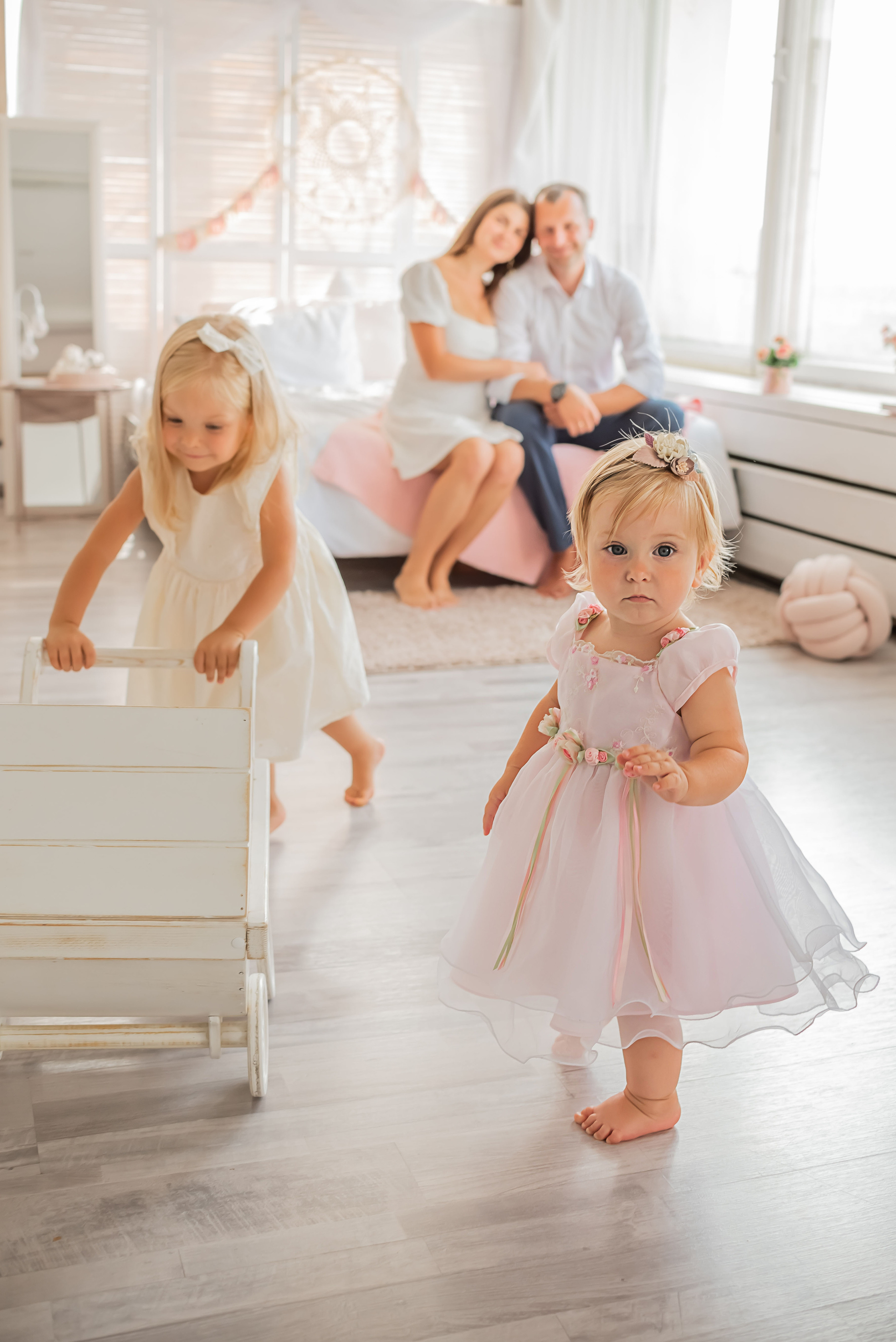 Вика и София. Детский фотограф новорождённых в Минске Боровик Екатерина