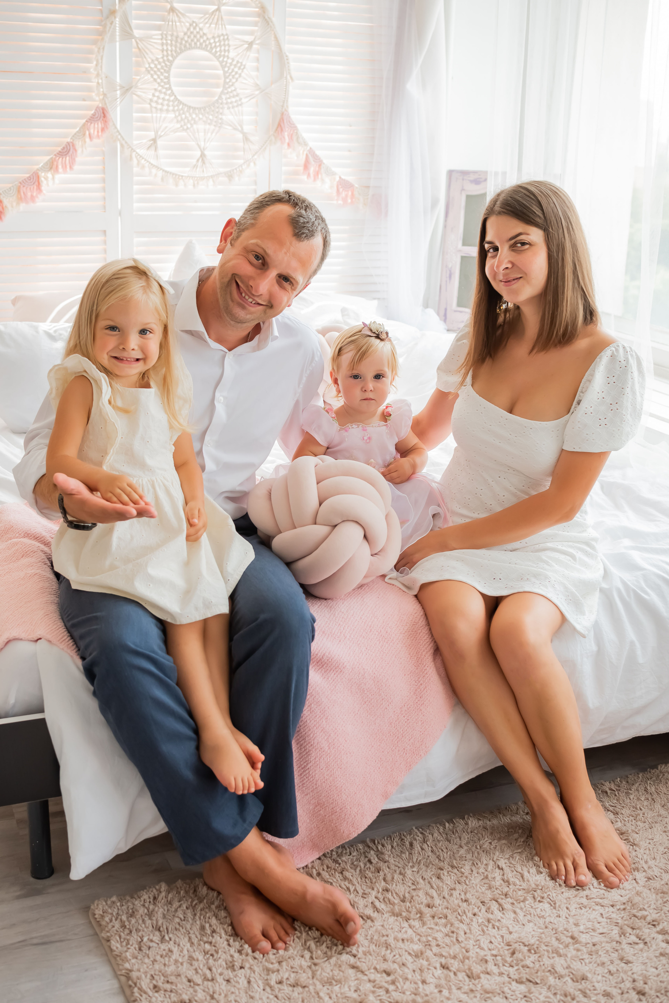 Вика и София. Детский фотограф новорождённых в Минске Боровик Екатерина