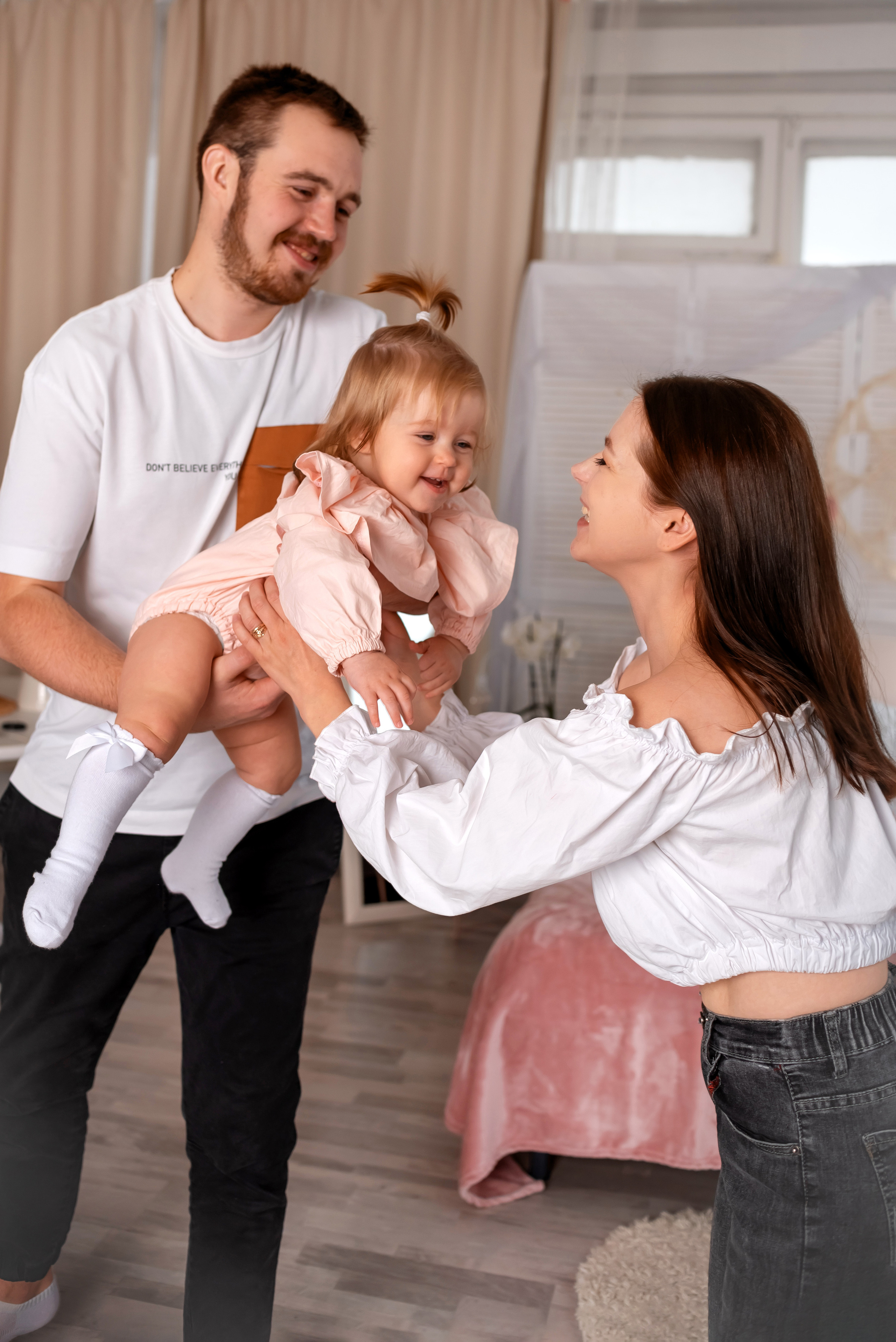 Валерия 1 годик. Детский фотограф новорождённых в Минске Боровик Екатерина