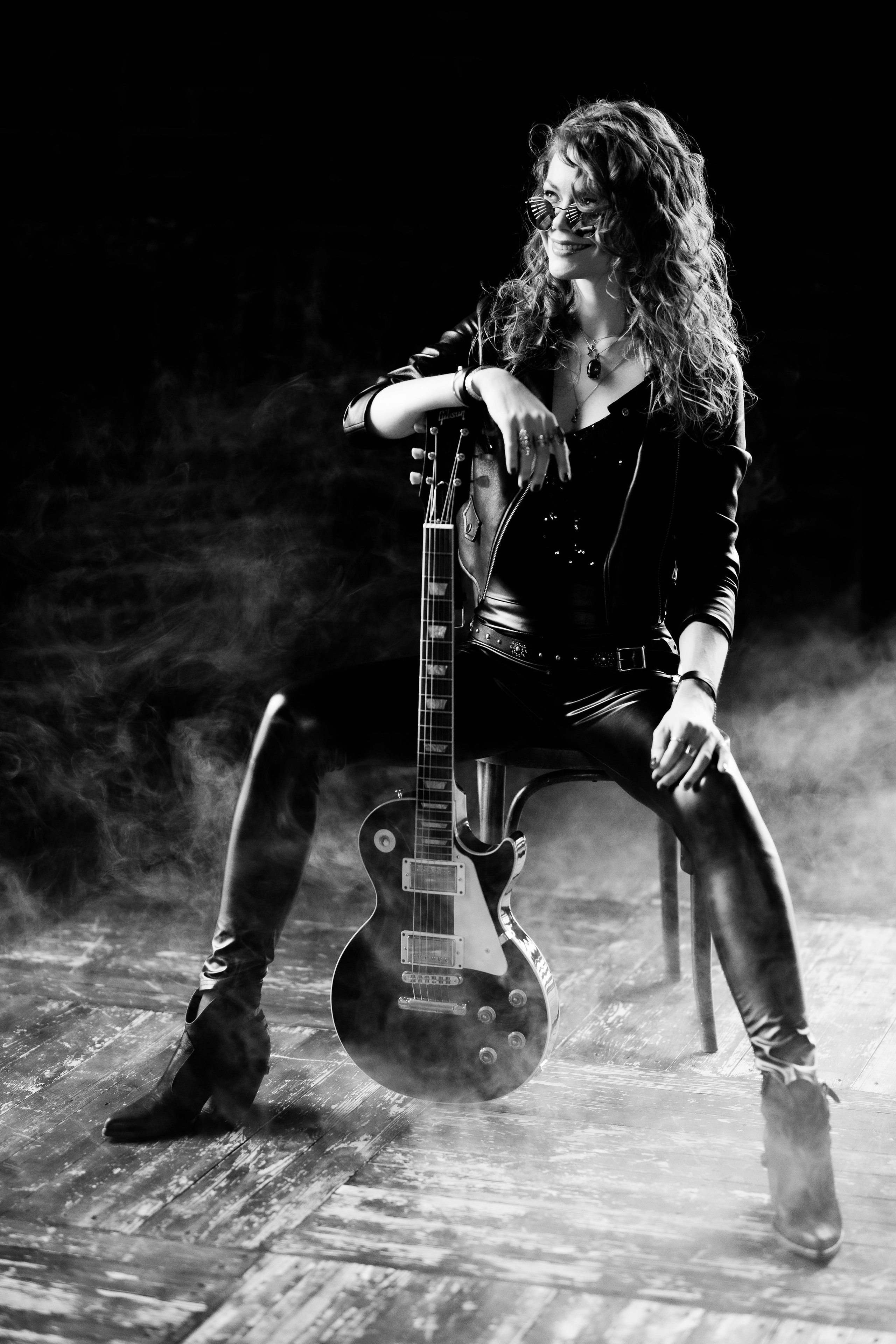 Женское. ЧБ Фотограф Ольга Лесли