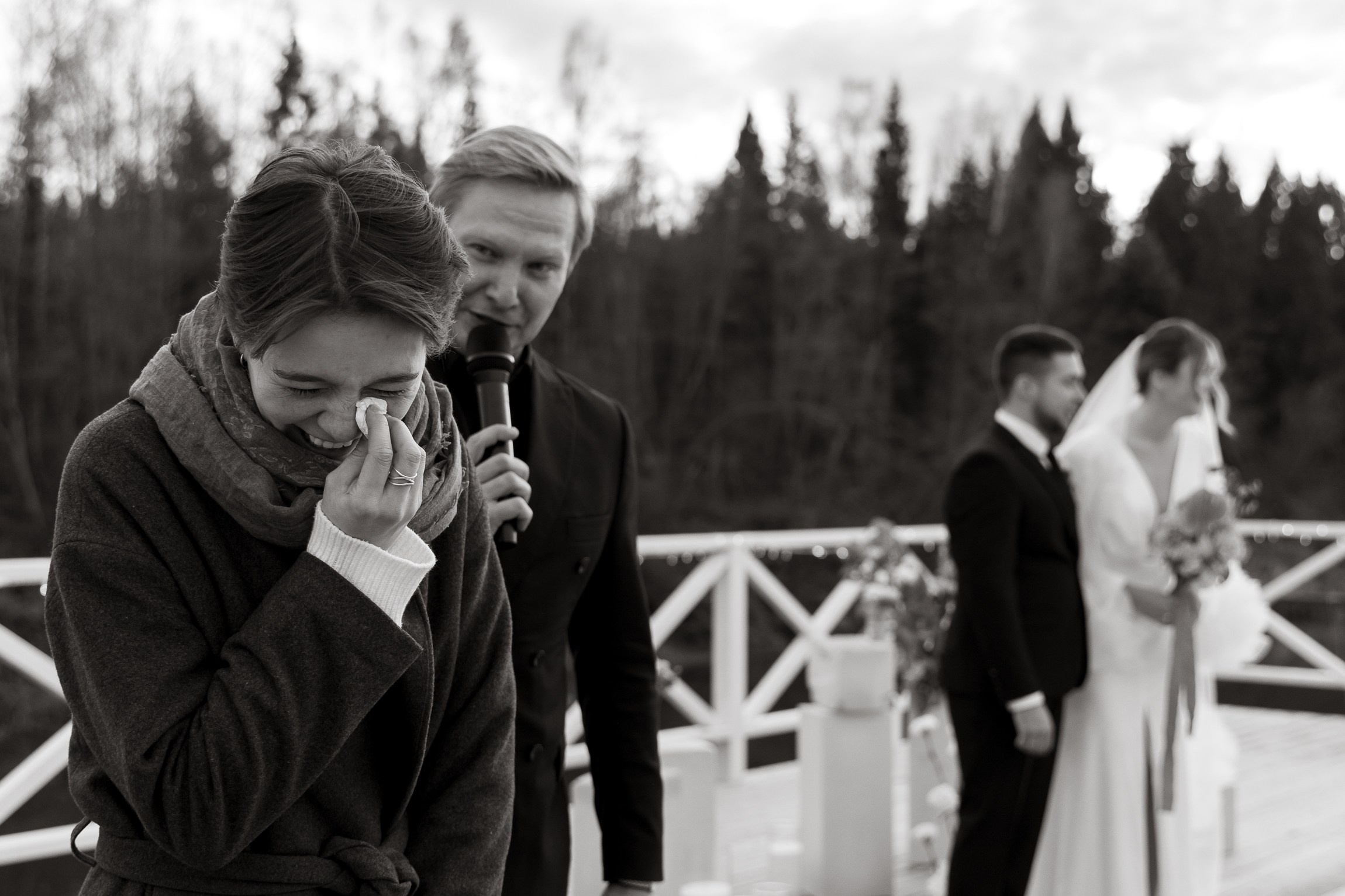 Two people swiped right. Свадебный фотограф Ярославль, Рыбинск