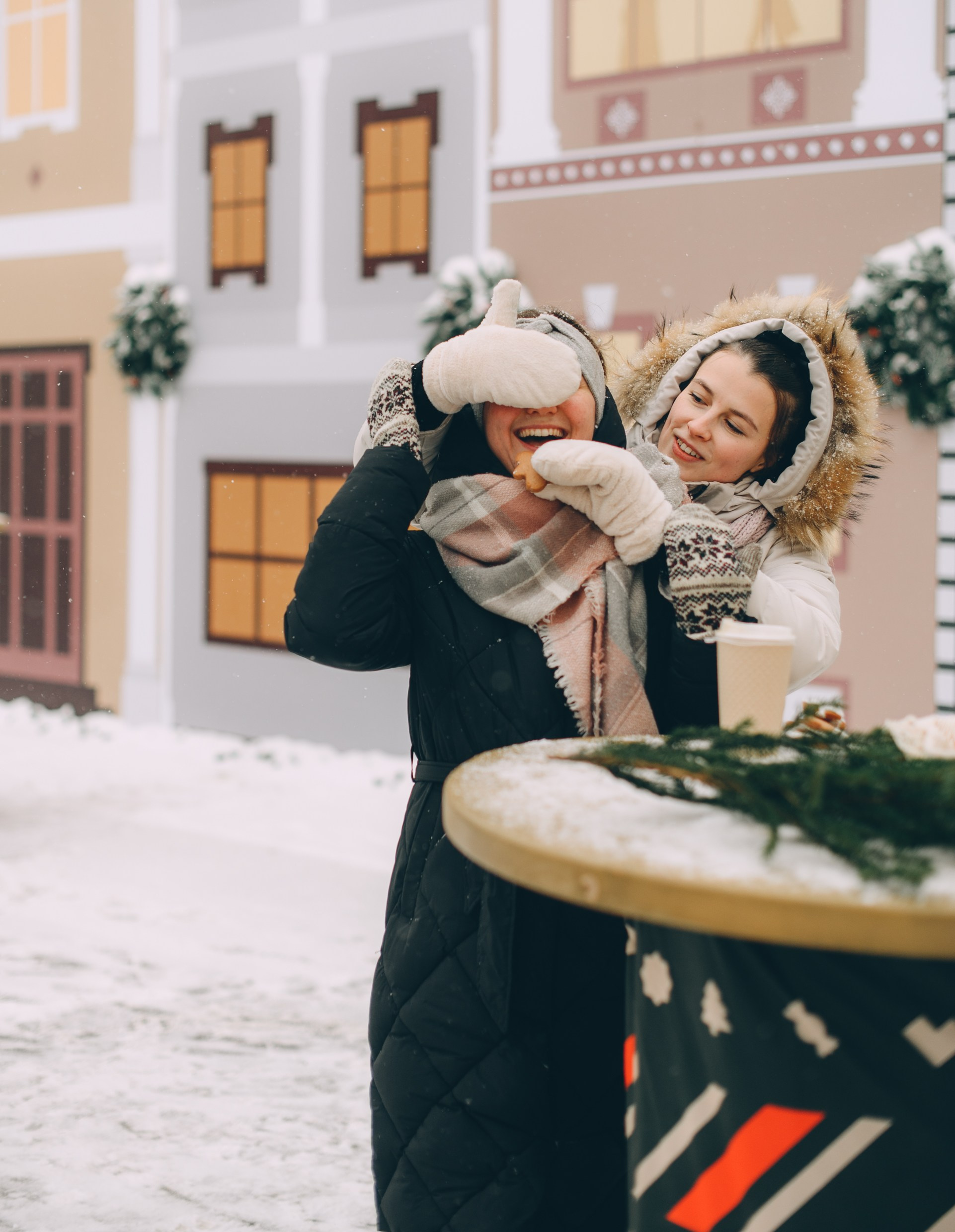 Рождественская ярмарка с подружкой. Свадебный и семейный фотограф София Невская