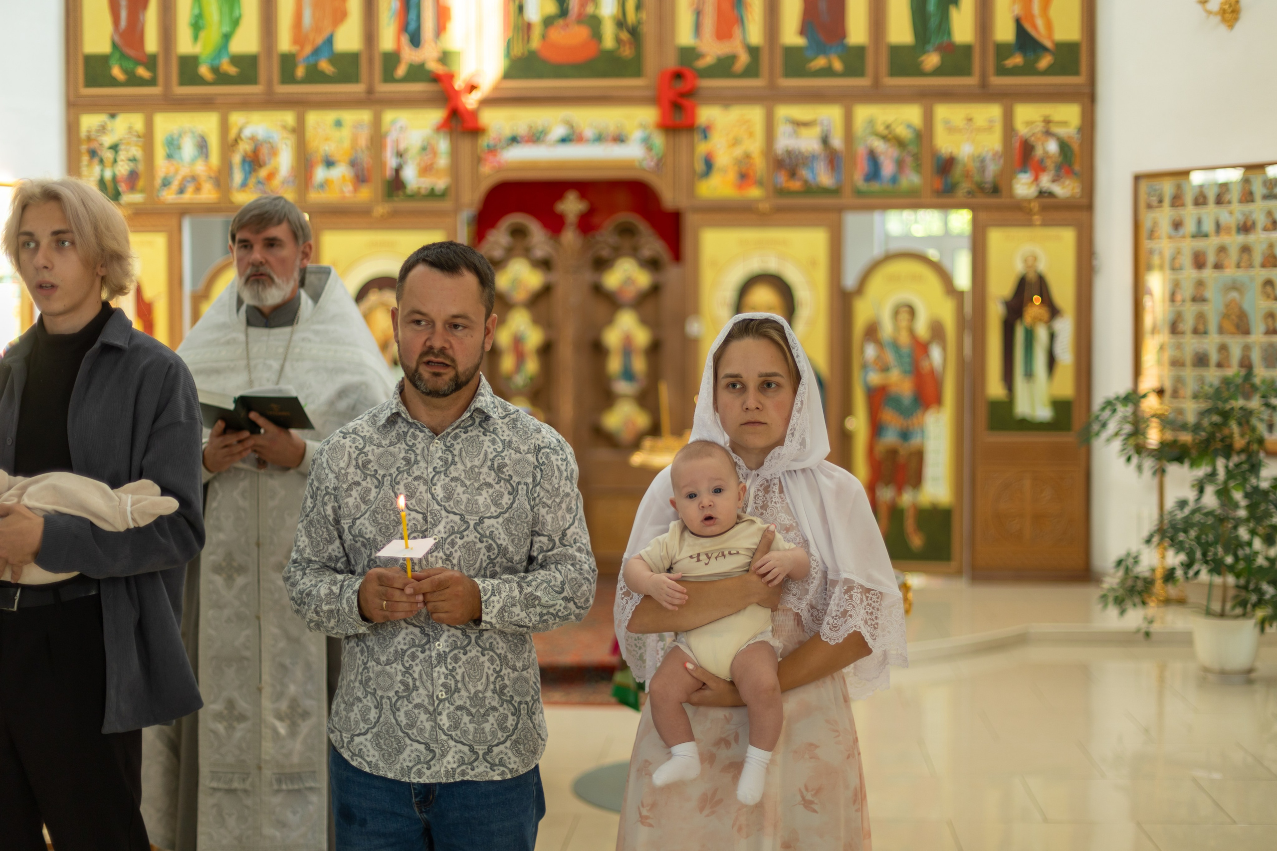 Крещение Артёма (все фото с таинсвта крещения). Фотограф новорожденных. Детский и семейный фотограф Марьяна Юдина