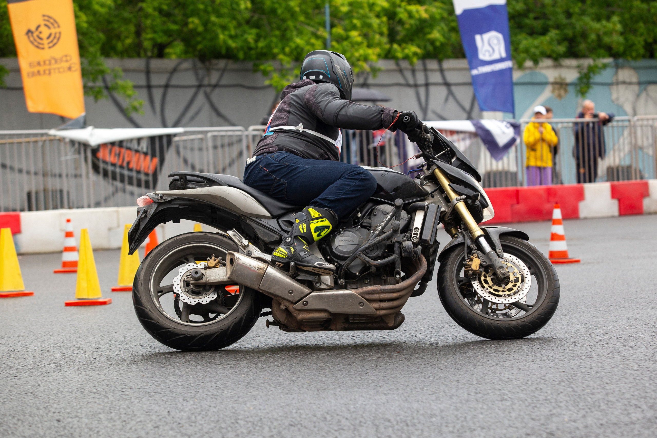 Московский этап кубка Федерации по Мотоджимхане 2025. Репортажный фотограф в Москве