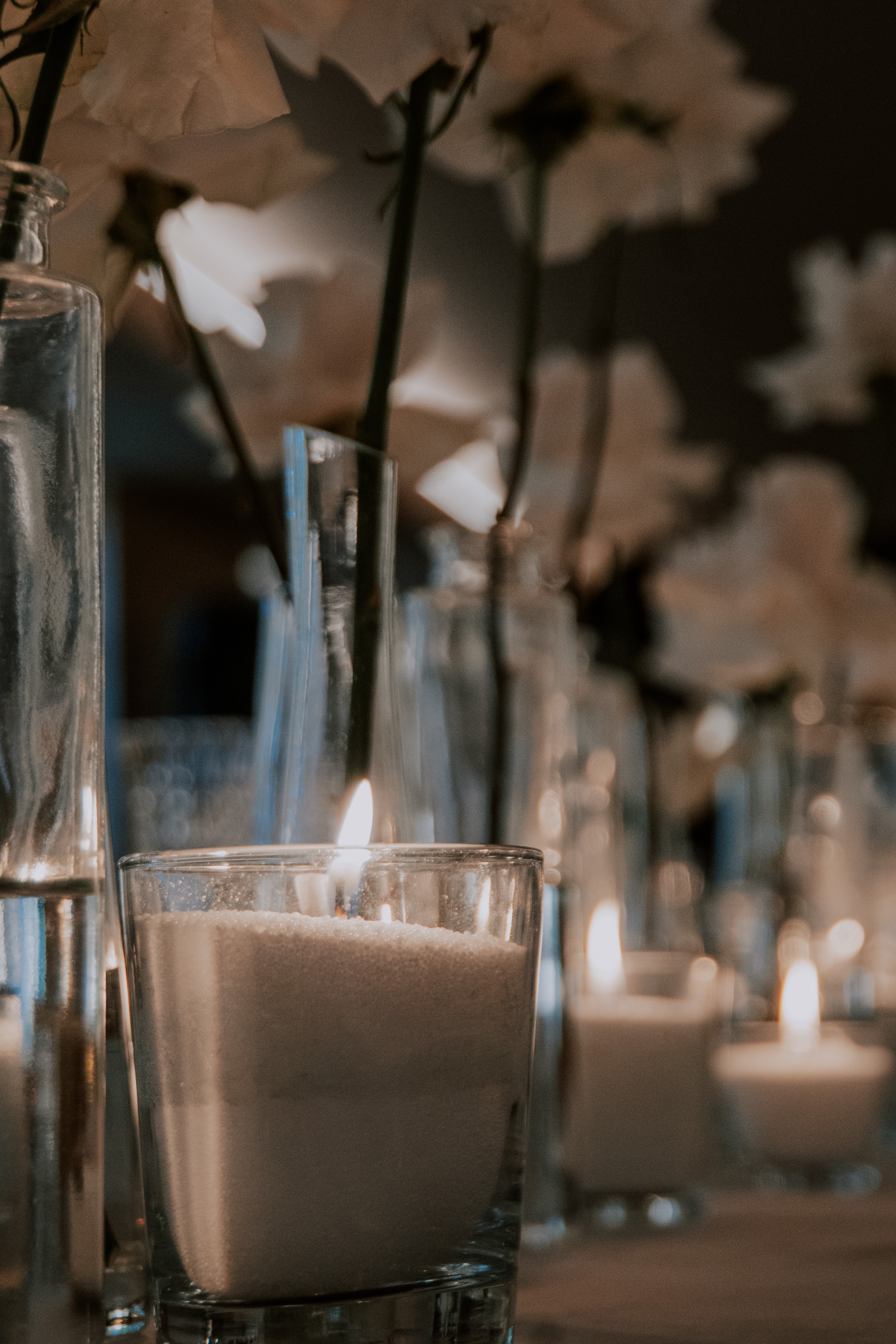 Красивый праздничный ужин в ресторане Сезоны в Парке. Love & Live photographer Злата Акимова