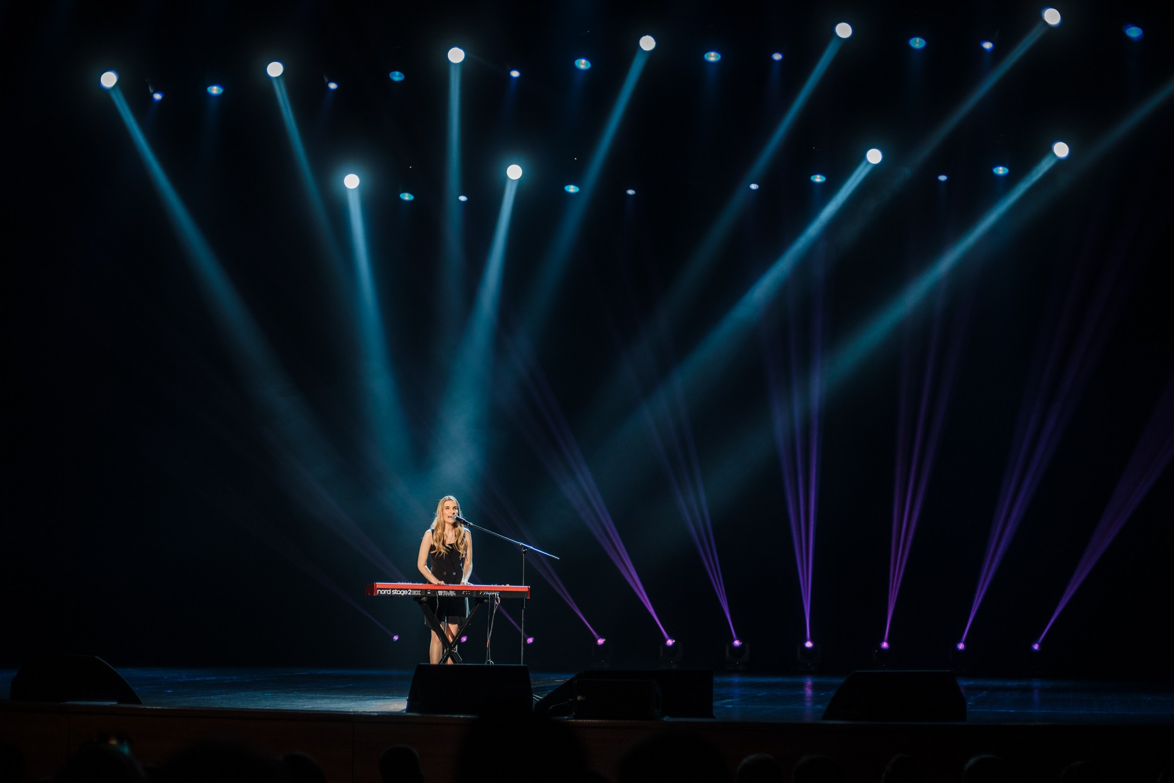 Благотворительный концерт «Добрые Люди», Москва • Апрель 2023. Фотограф Элина Брусенцева