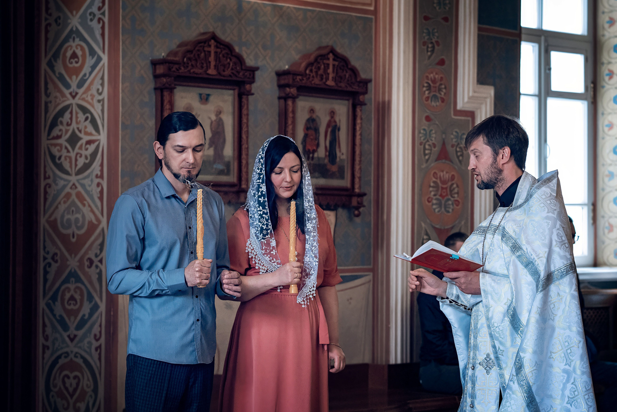 Съемка таинства венчания. Фотографы крещения/венчания  Красноярск Татьяна и Вячеслав Переваловы