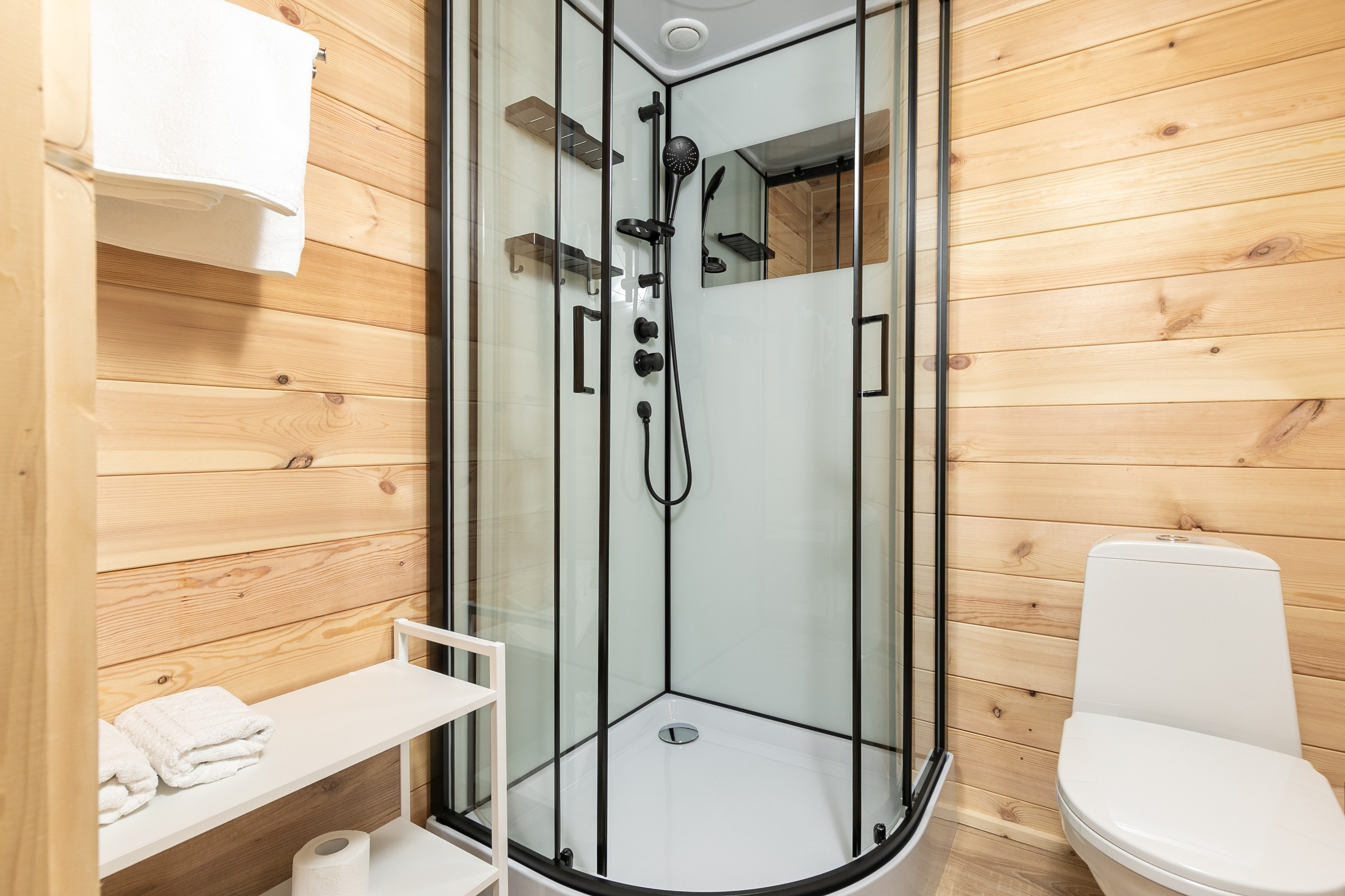 Фотосъёмка интерьеров и территории ALTAY CHALET. Коммерческий фотограф Яков Рослин