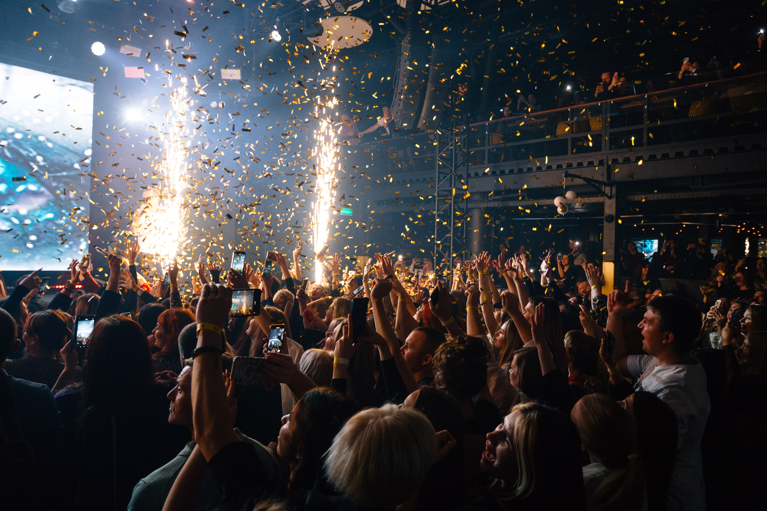 Ночная жизнь Смоленска. Фотограф | Михаил Буш Смоленск