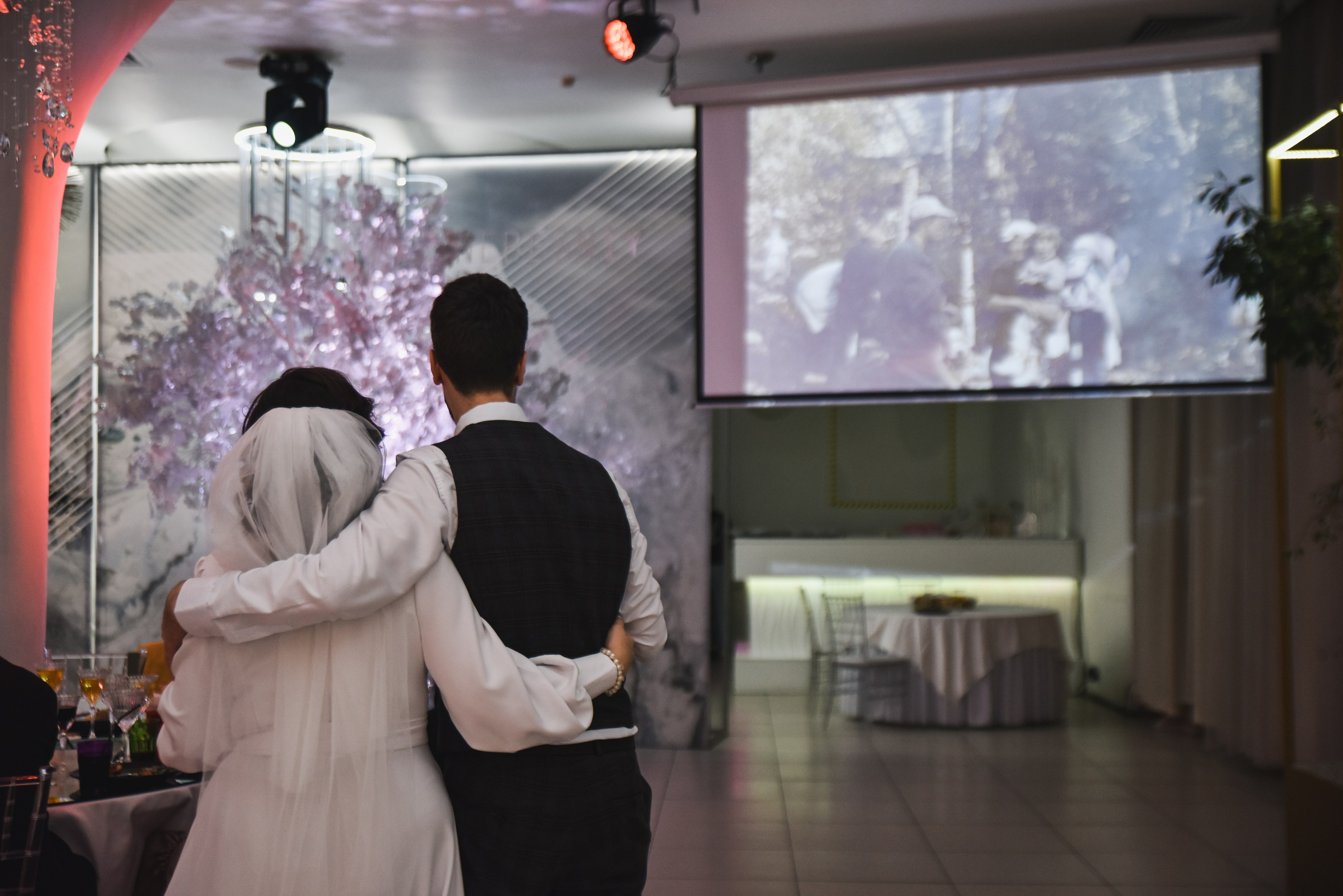 Василиса и Артём. Фотограф Таина Комбарова