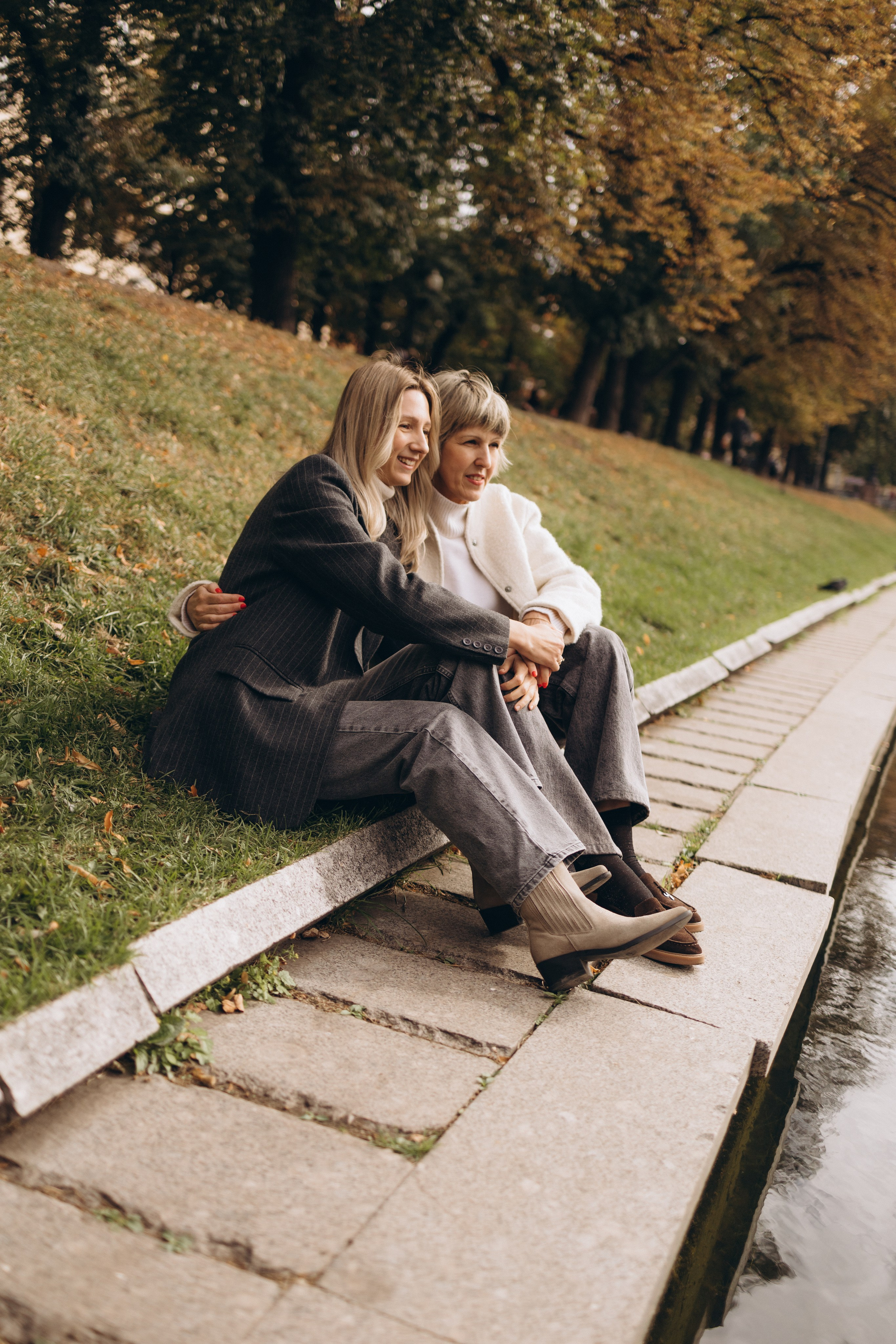 Прогулка мамы с дочкой. Семейный фотограф в Москве Аникина Наталья