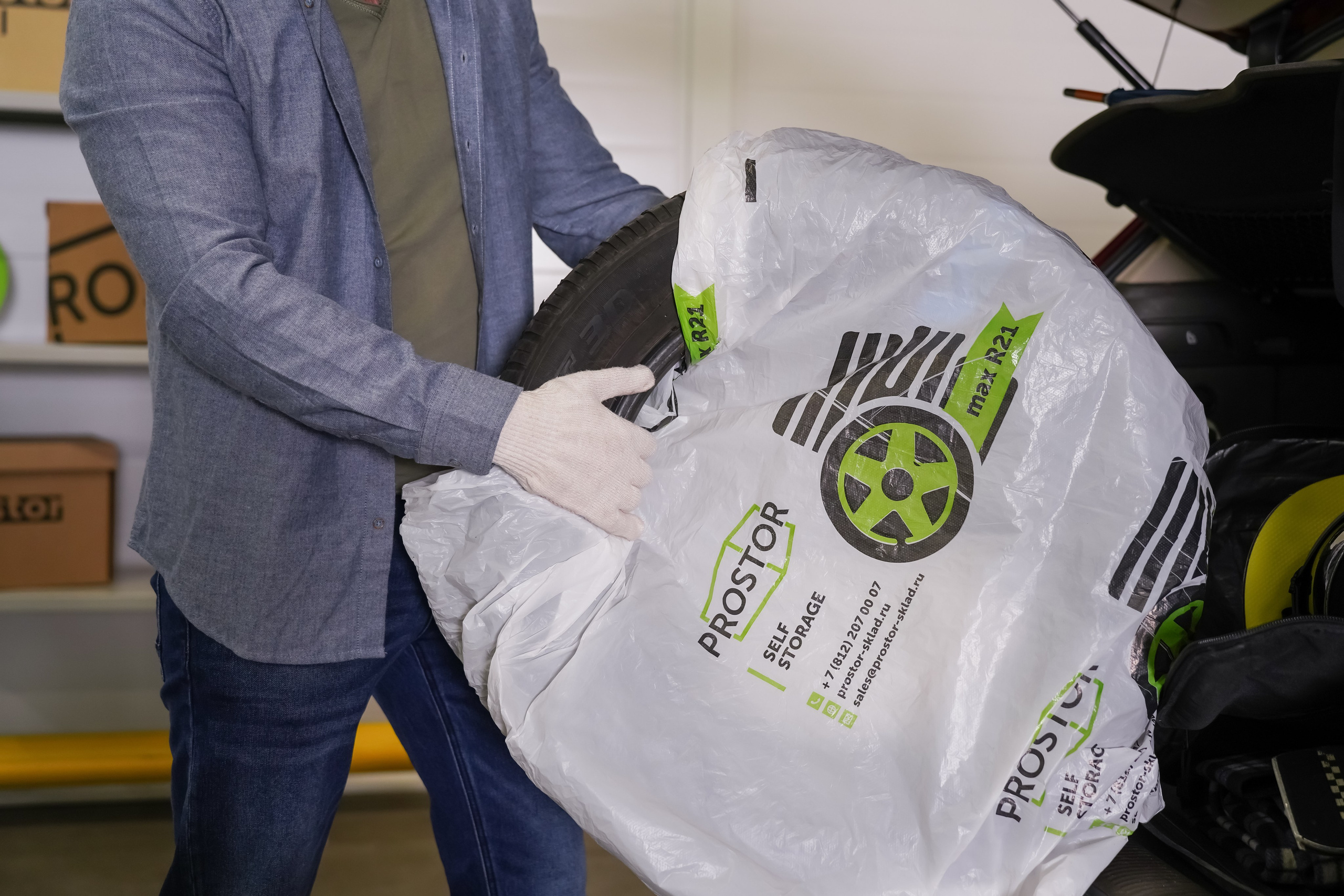 Реклама складов временного хранения. Рекламный и fashion фотограф в Санкт-Петербурге — Юлия Дроздова