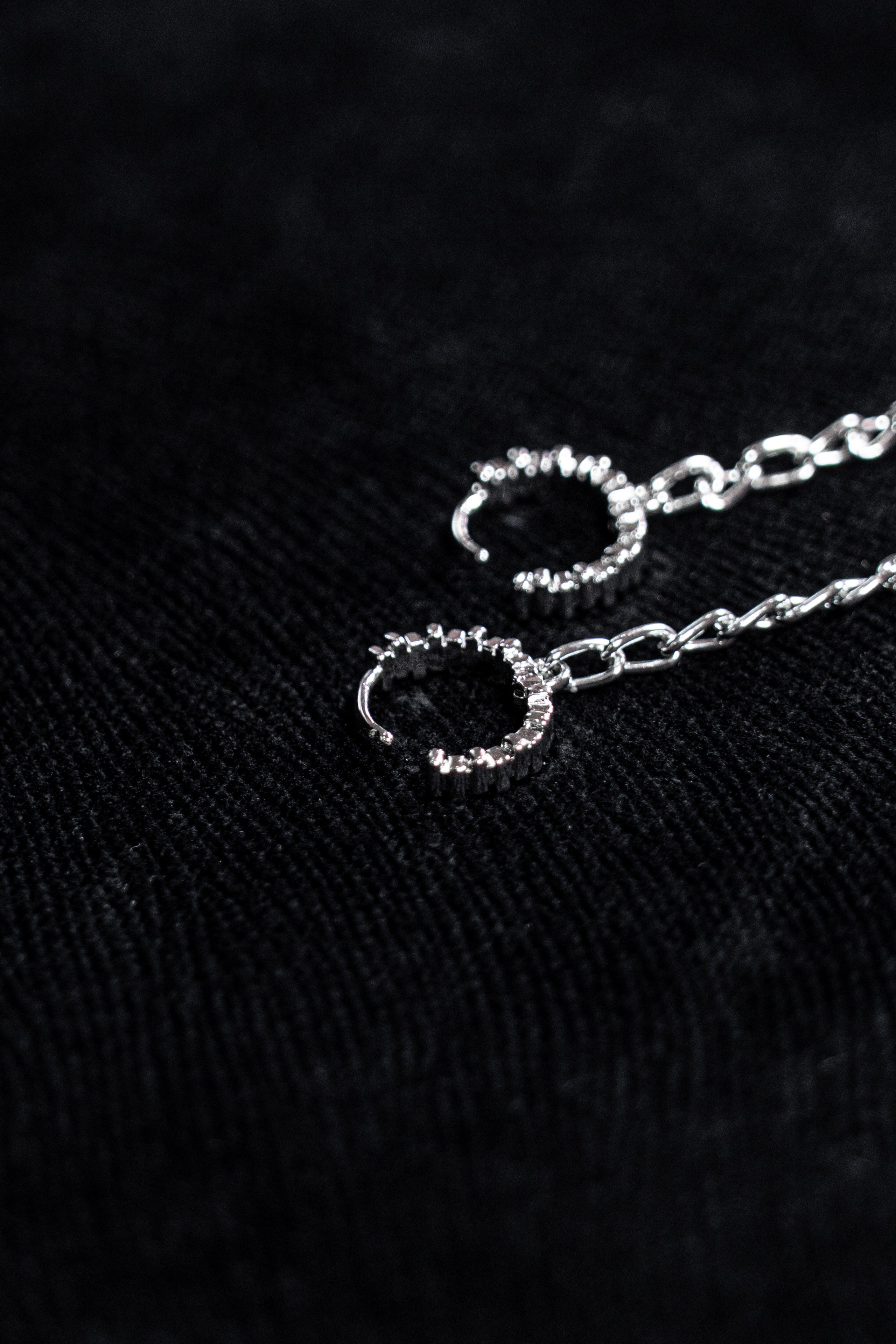 Фото бижутерии для маркетплейсов Ozon и Wildberries Предметная фотосъемка бижутерии для Wildberries и Ozon в Краснодаре. Шедевры для Вас! Фотограф и Видеограф в Краснодаре Пахиев Руслан