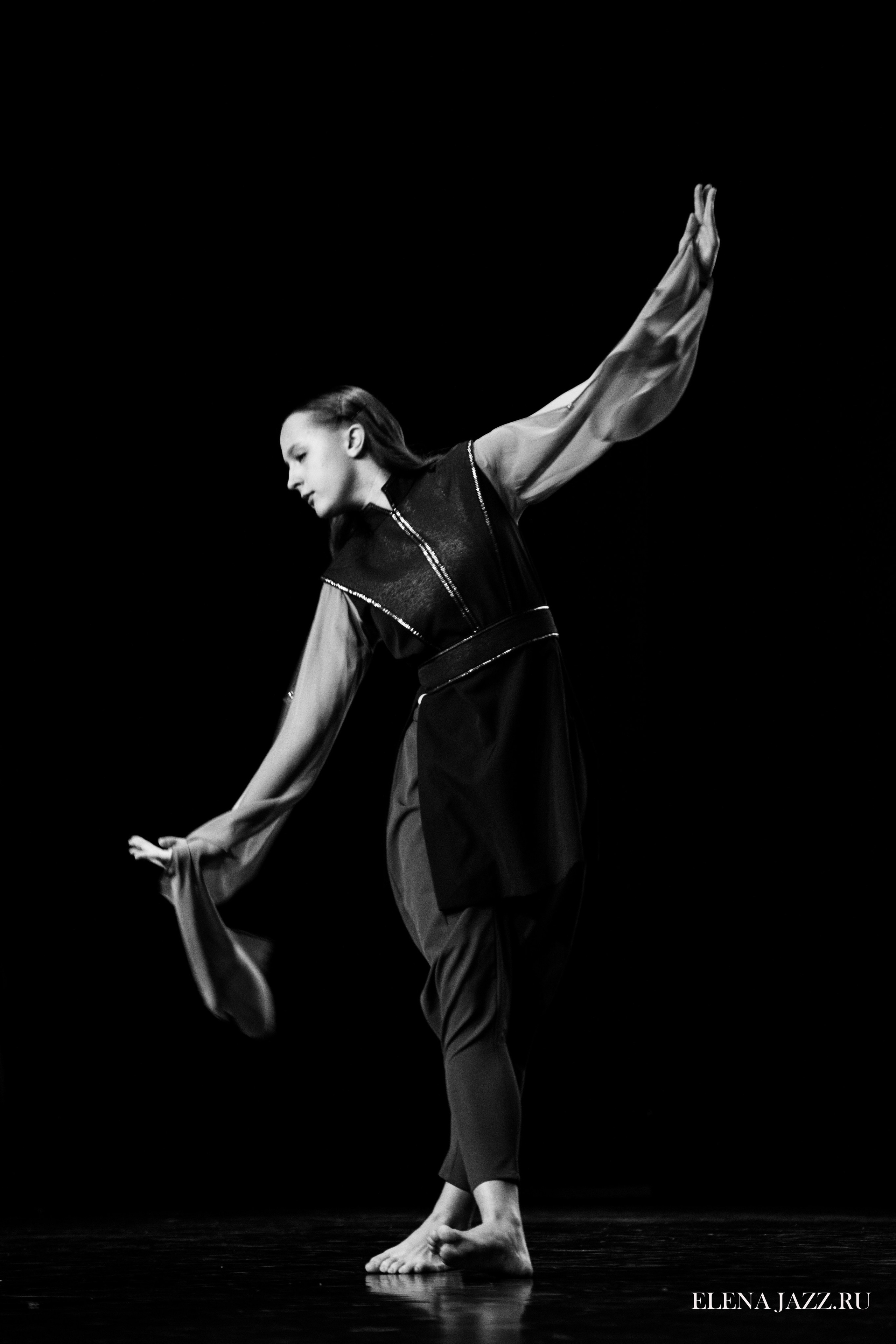 Концерт танцевального коллектива. Репортажный фотограф Елена Джаз в Москва