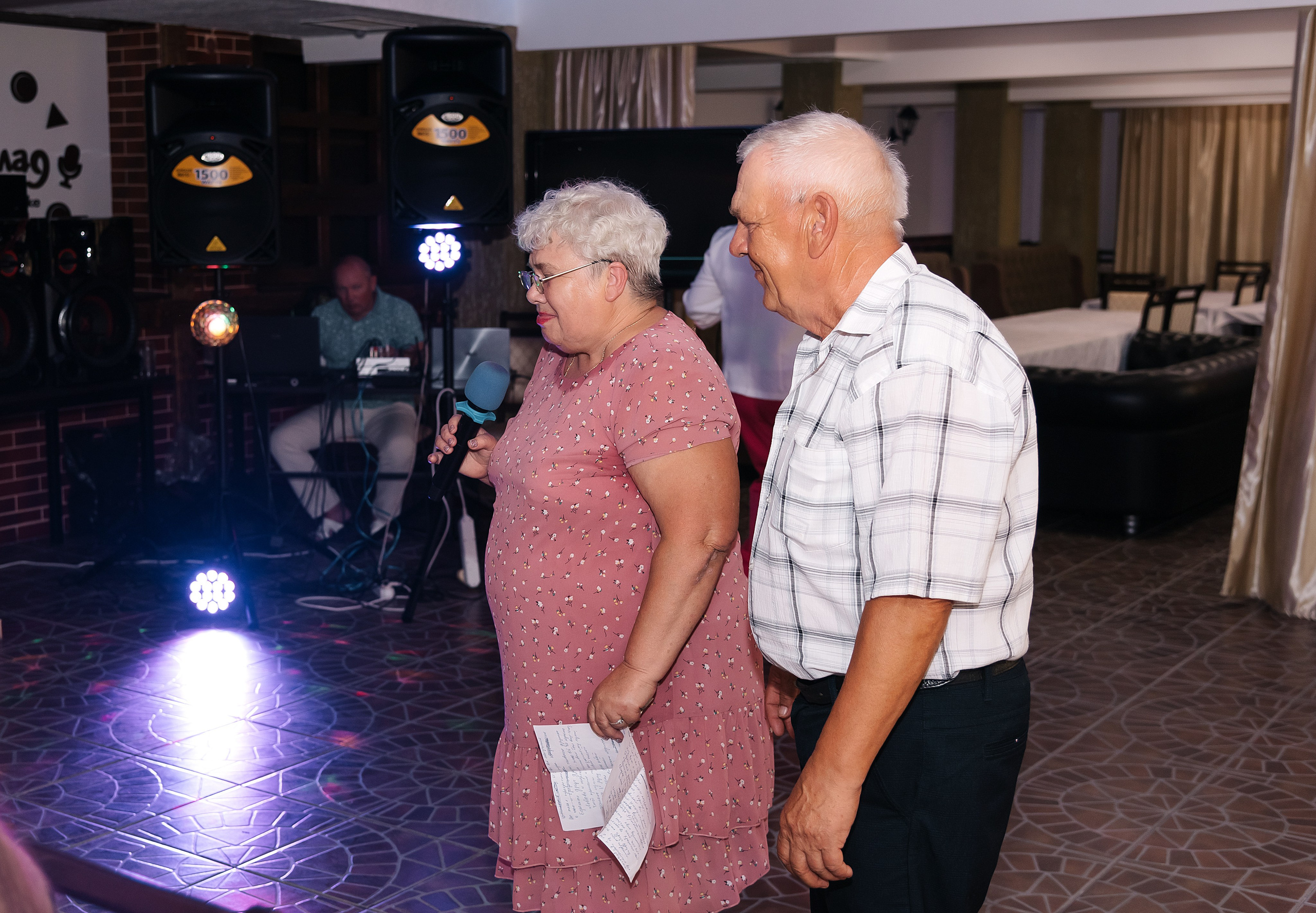 Роман и Карина. Фотограф Волжский Екатерина Егорова